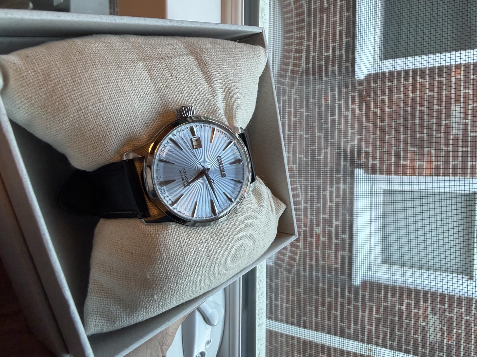 SEIKO Automatic Watch for Men - Presage Cocktail Time - Patterned with Golden Numerals and Date Calendar, 50m Water-Resistant customer photo 2