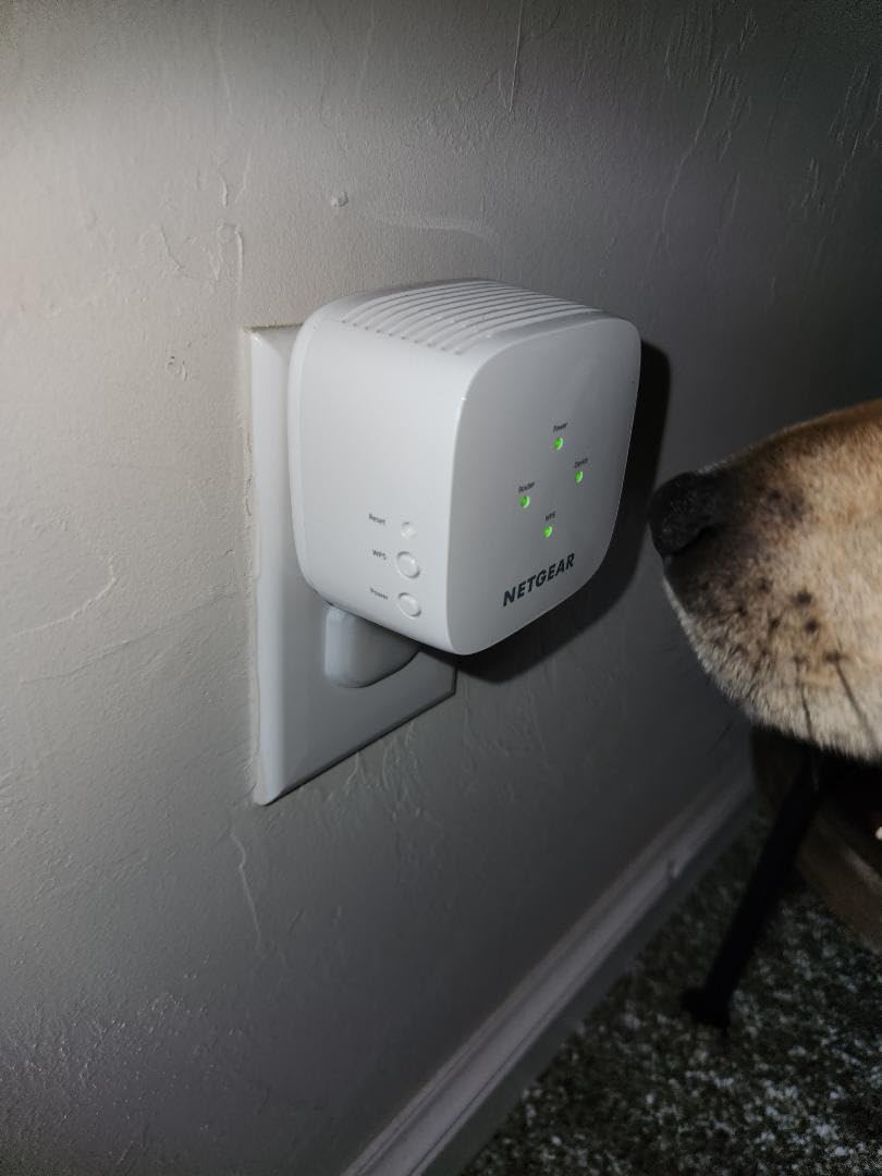 Netgear WiFi Mesh Range Extender (EX5000) - Covers up to 1,000 sq.ft. and 15 Devices with AC1200 Dual Band Wireless Signal Booster & Repeater (up to 1200 Mbps Speed) - Compact Wall Plug Design customer photo 1