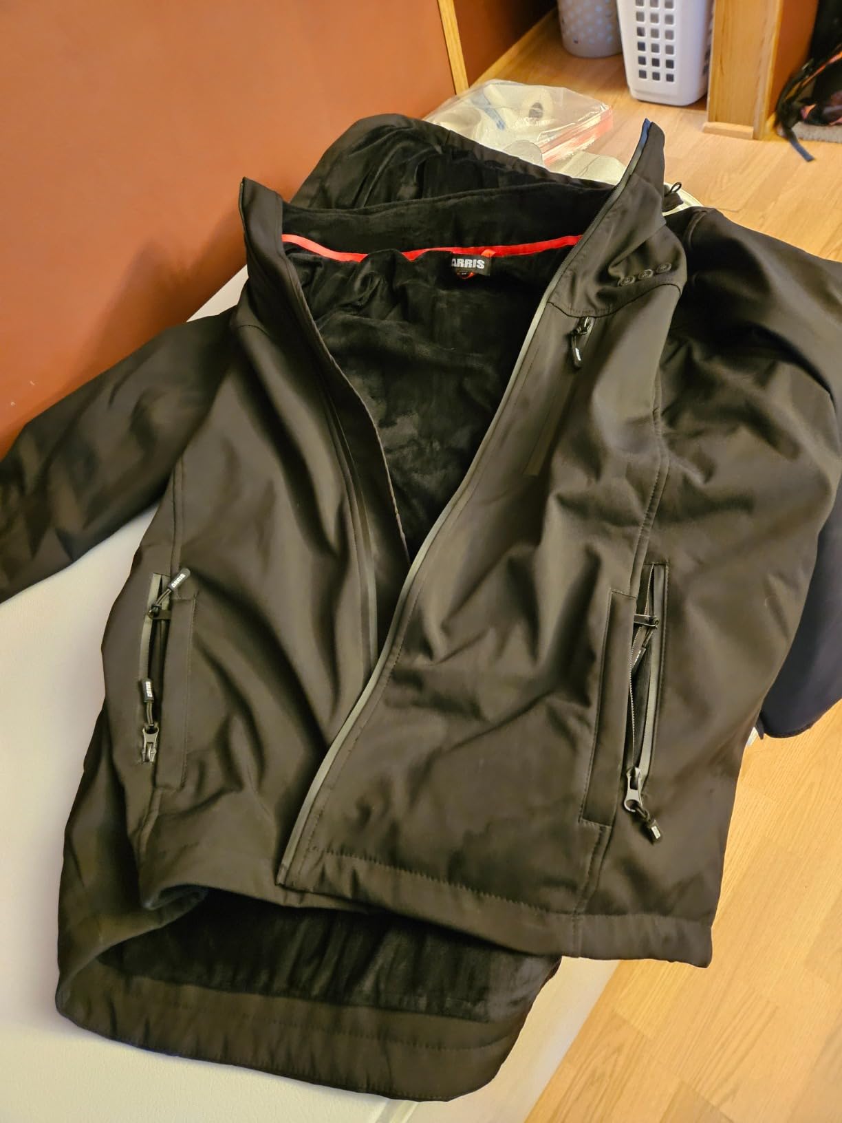 Men's Heated Jacket, Electric Heating Coat with 7.4V Battery and Detachable Hood - Waterproof, 8 Heating Areas customer photo 1