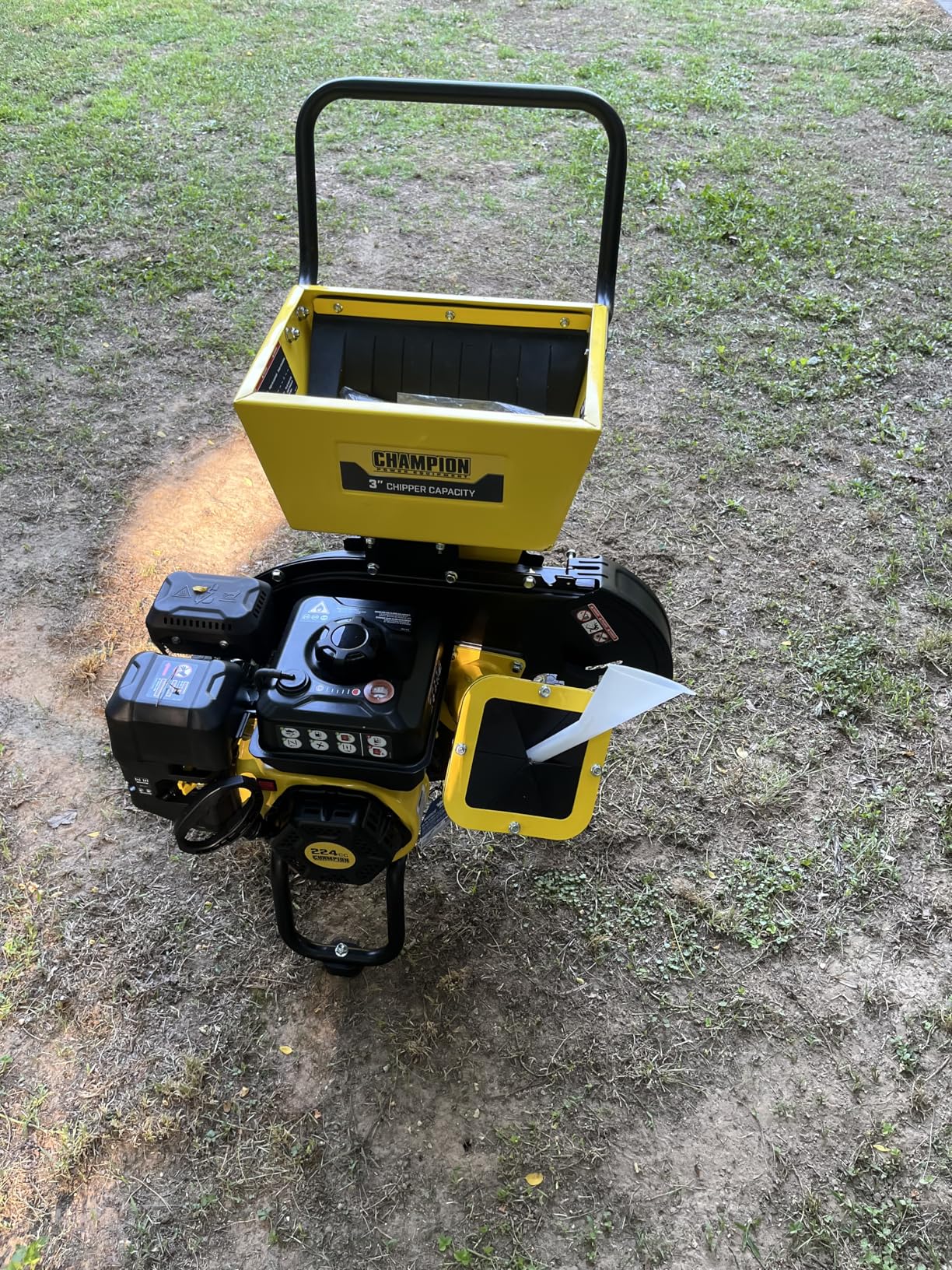 Champion Power Equipment 3-Inch Portable Chipper-Shredder with Collection Bag customer photo 2