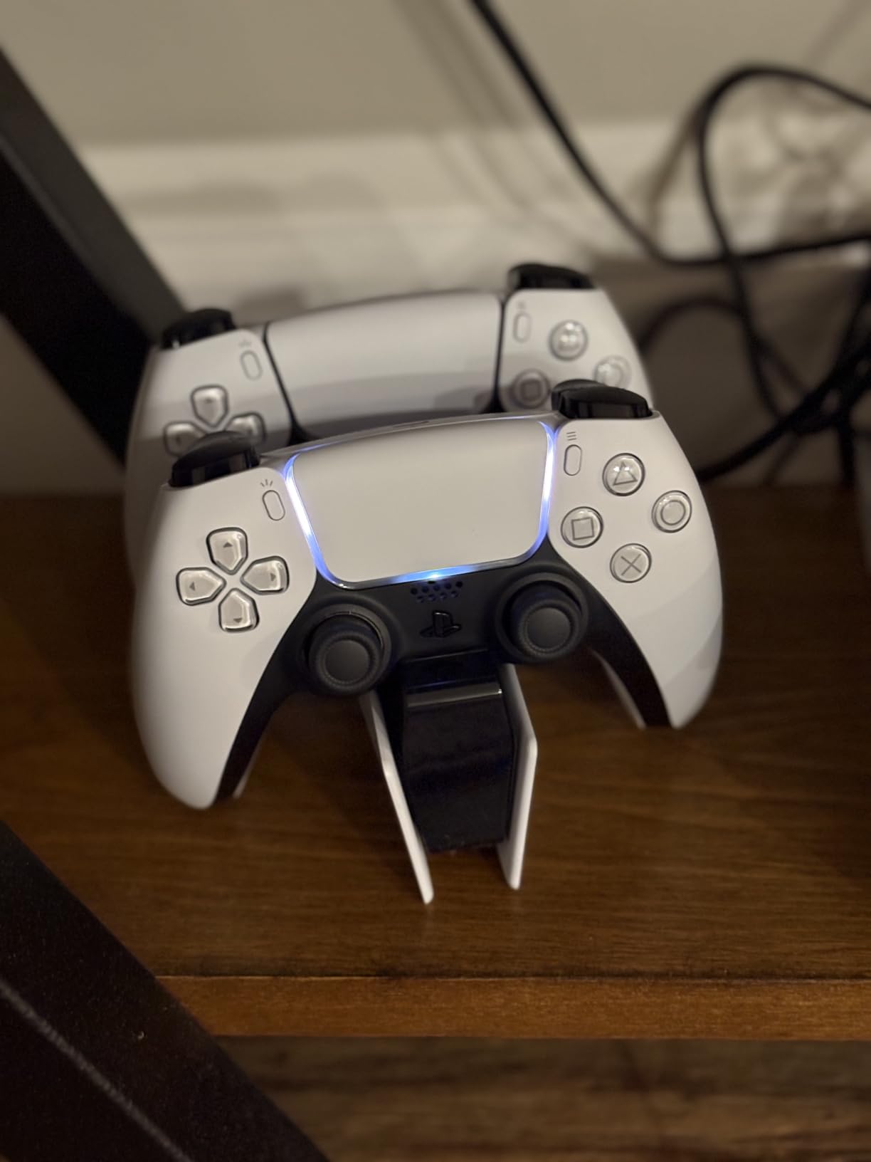 PlayStation DualSense Charging Station customer photo 2