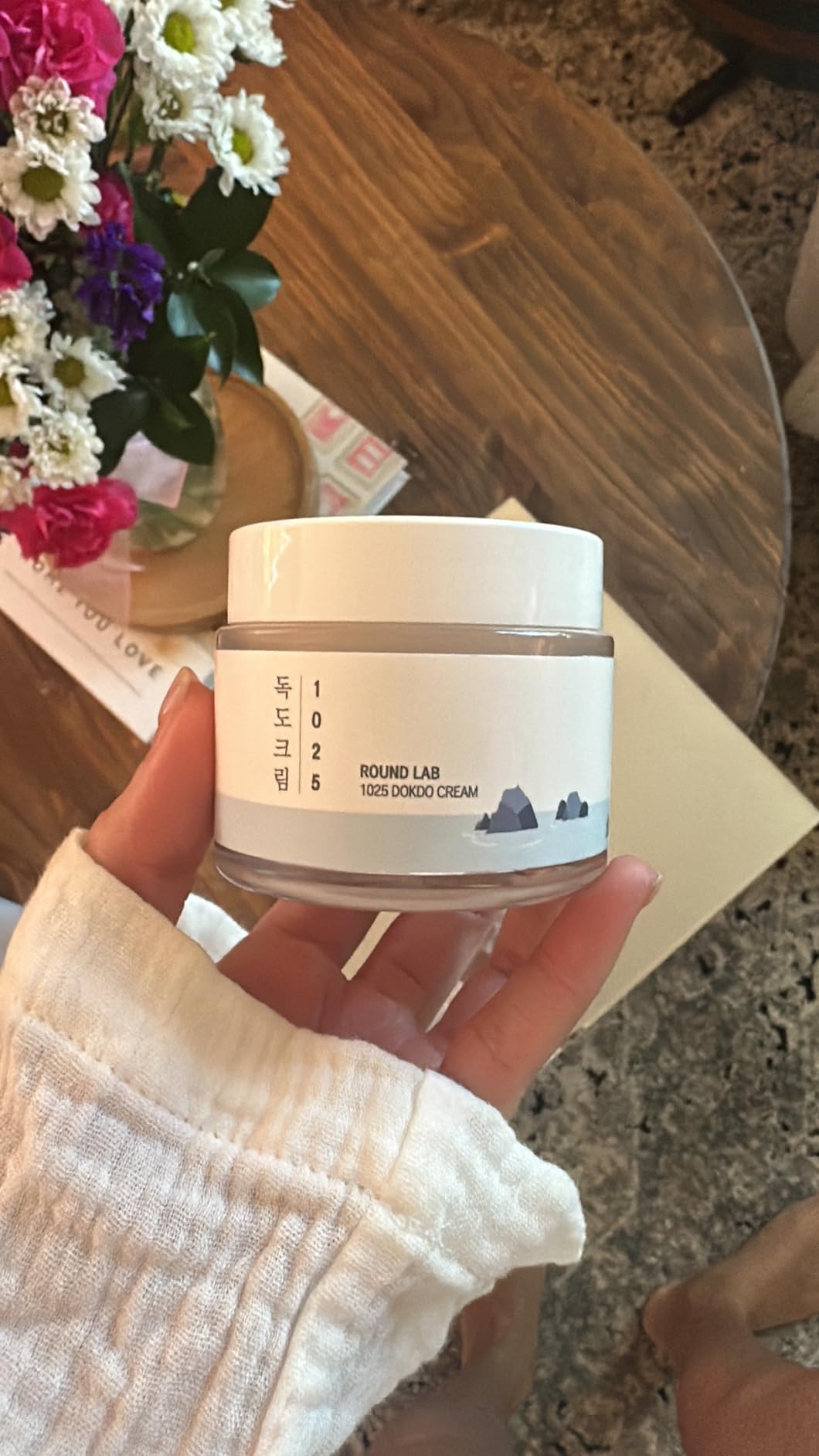 Round Lab 1025 Dokdo Cream 2.71 Fl Oz, 48-Hour Deep Hydrating Face Moisturizer for Acne-Prone, Redness and Sensitive Skin with Ceramide, Skin Barrier Repair Face Cream, No Fragrance, Korean Skin Care customer photo 1
