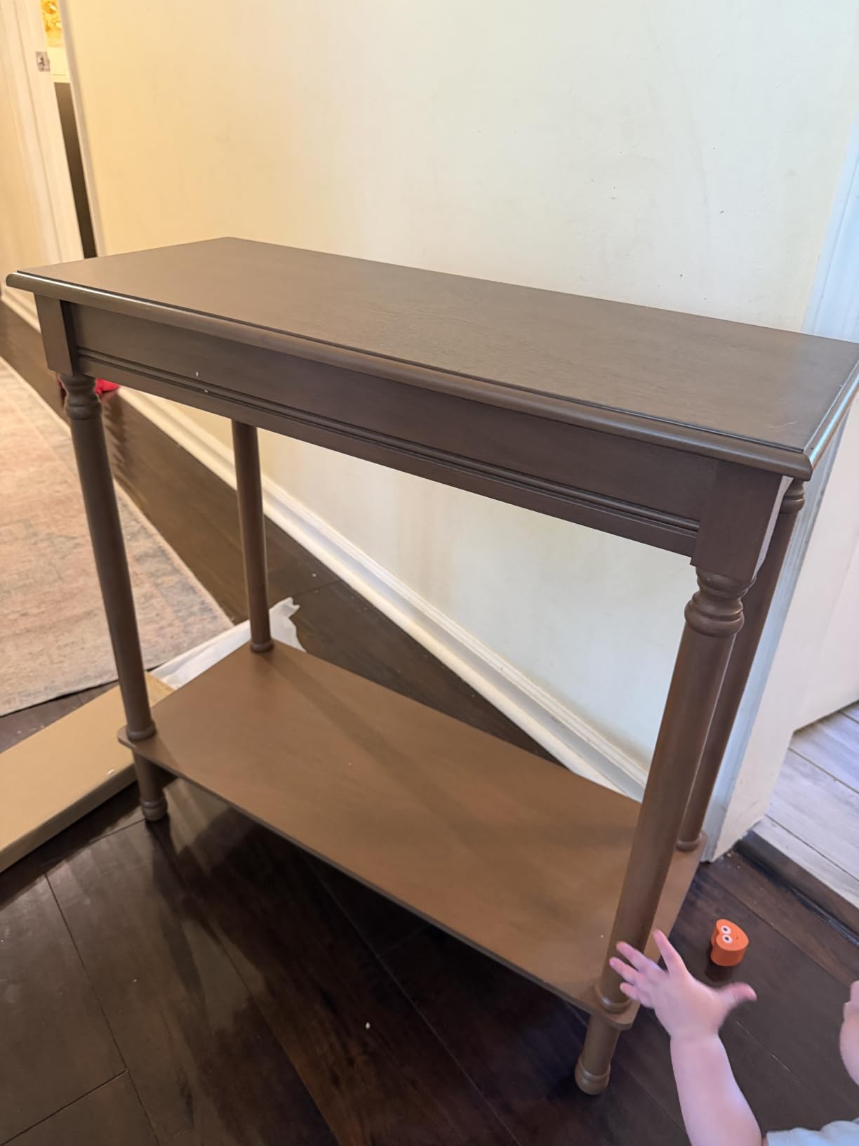 SAFAVIEH Furniture - Tinsley Rectangle Console Table - Brown - Solid Wood - Farmhouse Turned-Leg Design - Ideal for Entryway, Living Room, Hallway, 28