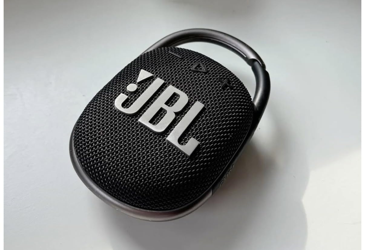 JBL Clip 4 - Portable Mini Bluetooth Speaker, big audio and punchy bass, integrated carabiner, IP67 waterproof and dustproof, 10 hours of playtime, speaker for home, outdoor and travel (Black) customer photo 1