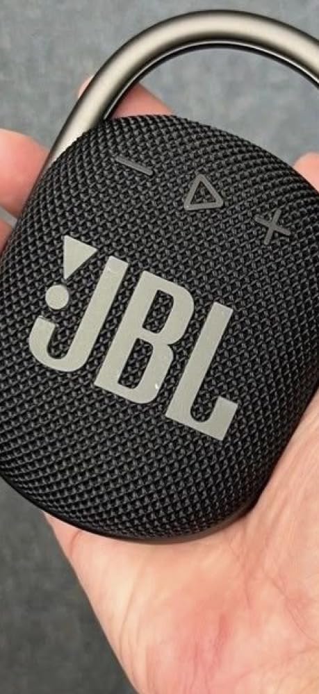 JBL Clip 4 - Portable Mini Bluetooth Speaker, big audio and punchy bass, integrated carabiner, IP67 waterproof and dustproof, 10 hours of playtime, speaker for home, outdoor and travel (Black) customer photo 2