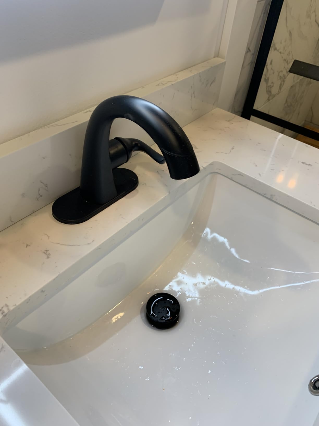 Delta Arvo Brushed Nickel Bathroom Faucet 1 Hole, Single Hole Bathroom Sink Faucet for Vanity, Push-Pop Drain Assembly, Spotshield Stainless 15840LF-SP customer photo 2