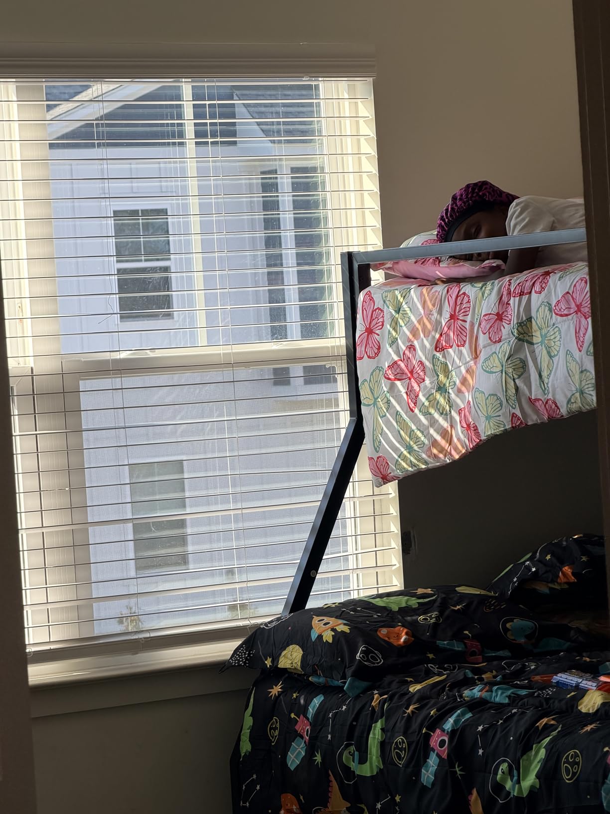 SHA CERLIN Loft Bunk Bed Twin Over Full Size with Ladder and Guardrail, Heavy Duty Metal Slats Support No Box Spring Needed Small Space Saving Furniture for Bedroom Dorm, Black customer photo 1