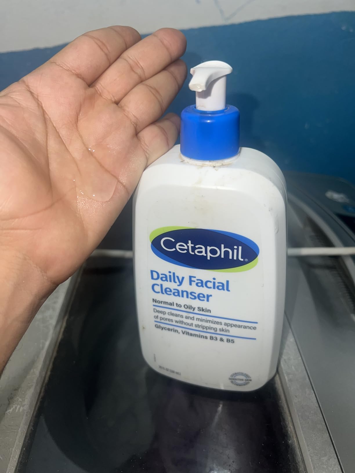 Cetaphil Face Wash, Daily Facial Cleanser for Sensitive, Combination to Oily Skin, 20 oz, Gentle Foaming, Soap Free, Hypoallergenic customer photo 1