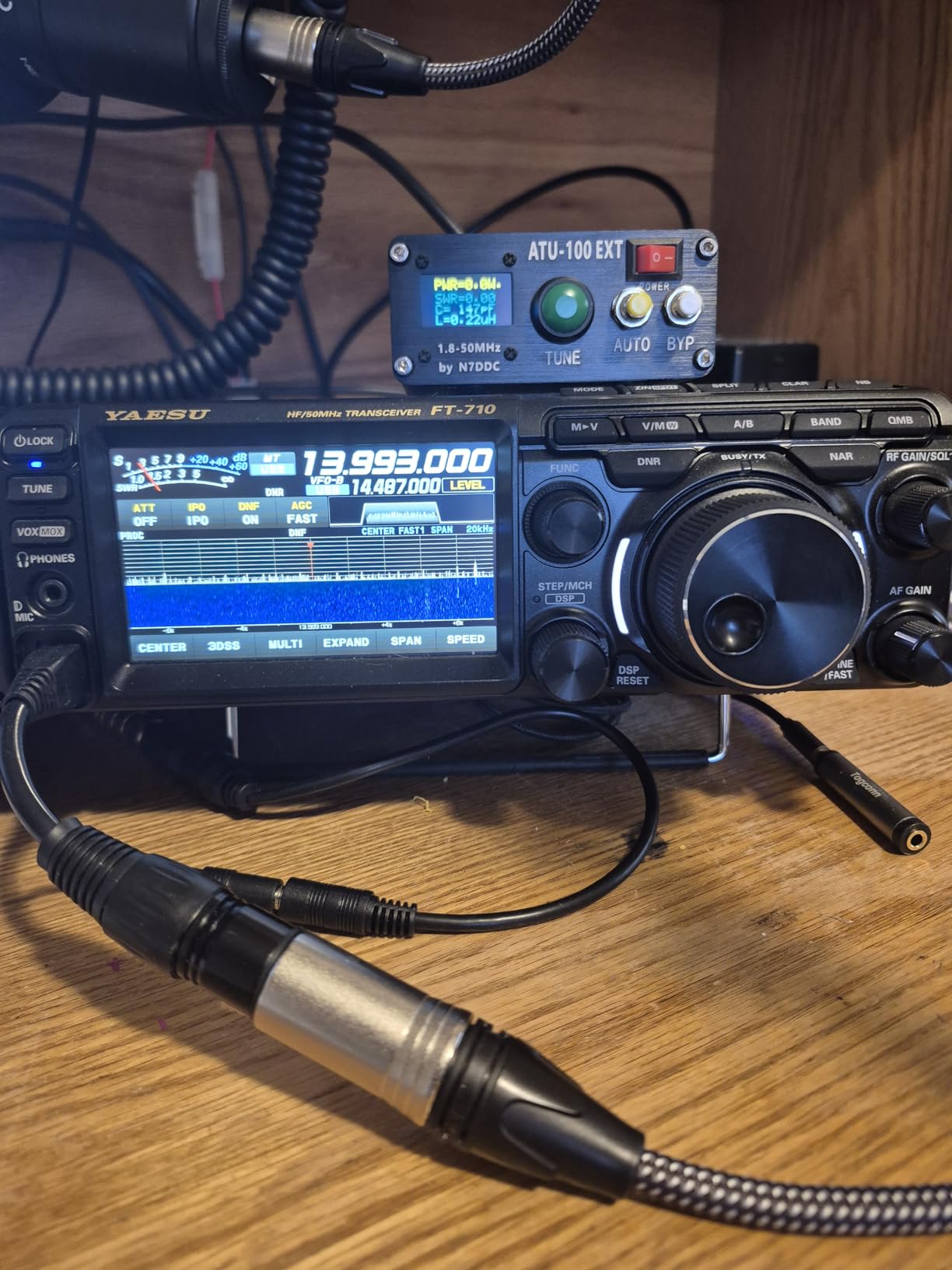 Malahit ATU-100 EXT Antenna Tuner 1.8-50MHz atu100 by N7DDC 7x7 0.96 Inch OLED 3.2 Firmware Programmed with Housing Assembled Machine with USB Cable (No Battery) customer photo 1
