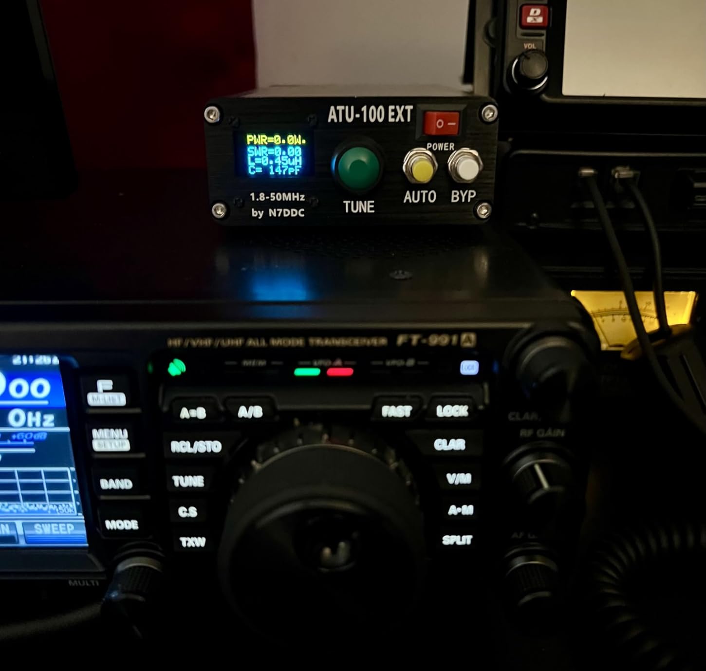 Malahit ATU-100 EXT Antenna Tuner 1.8-50MHz atu100 by N7DDC 7x7 0.96 Inch OLED 3.2 Firmware Programmed with Housing Assembled Machine with USB Cable (No Battery) customer photo 2