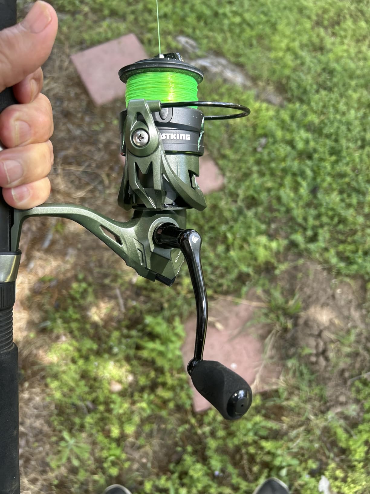 KastKing Spartacus II Spinning Reel - Sealed Carbon Fiber 22LBs Max Drag - 7+1 Stainless BB for Saltwater&Freshwater - 5.2:1 Gear Ratio - Size 500&1000 Perfect for Ice Fishing customer photo 2