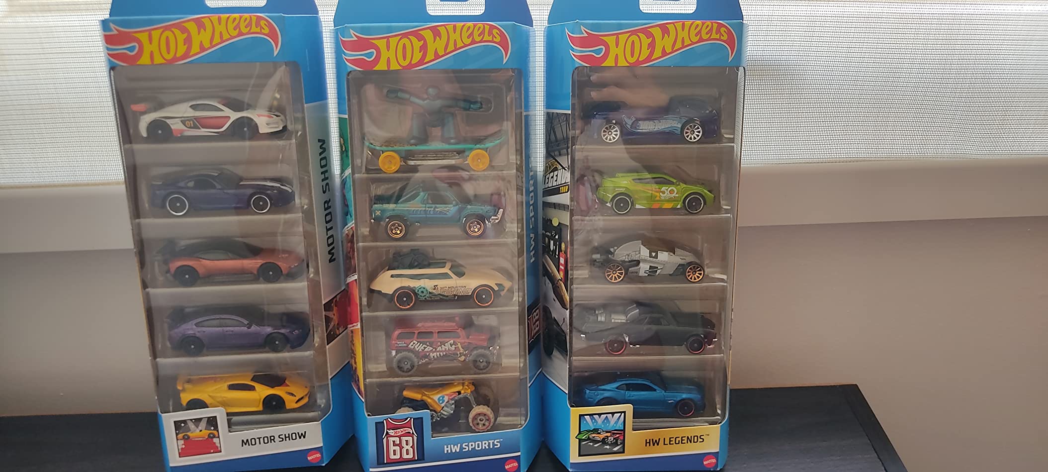 Hot Wheels Toy Cars or Trucks 5-Pack Bundle, 3-Themed Sets of 5 1:64 Scale Die-Cast Vehicles for Kids & Collectors, 15 Total customer photo 1