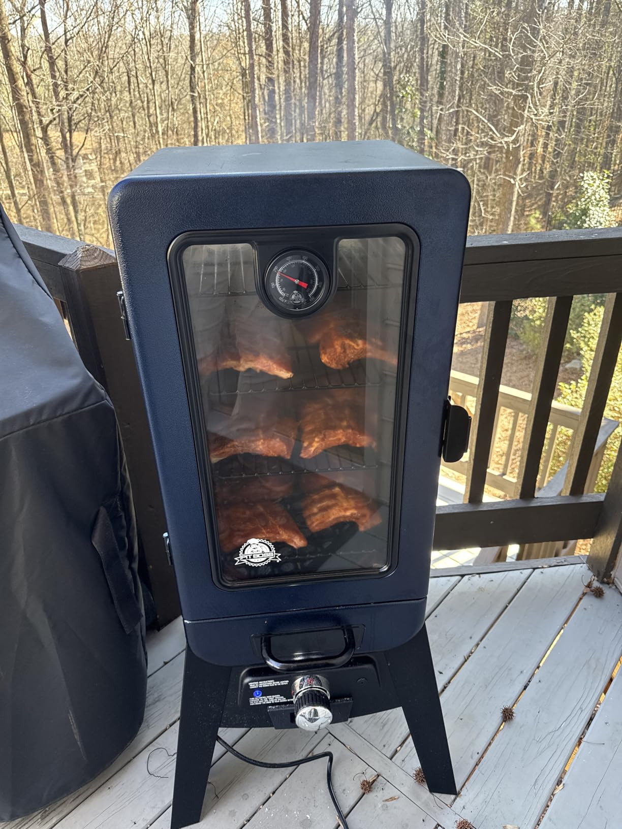 Pit Boss 3-Series Electric Vertical Smoker with Analog Controller, 748-Sq. In. 4-Rack Cooking Space, 100°F to 325°F Temperature Range, 1650-Watt Heating Element, Meat Probe, Blue Hammertone customer photo 1