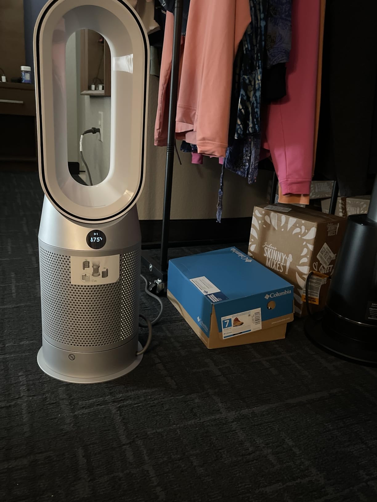 Dyson Purifier Hot+Cool HP07 Air Purifier, Heater, and Fan customer photo 1