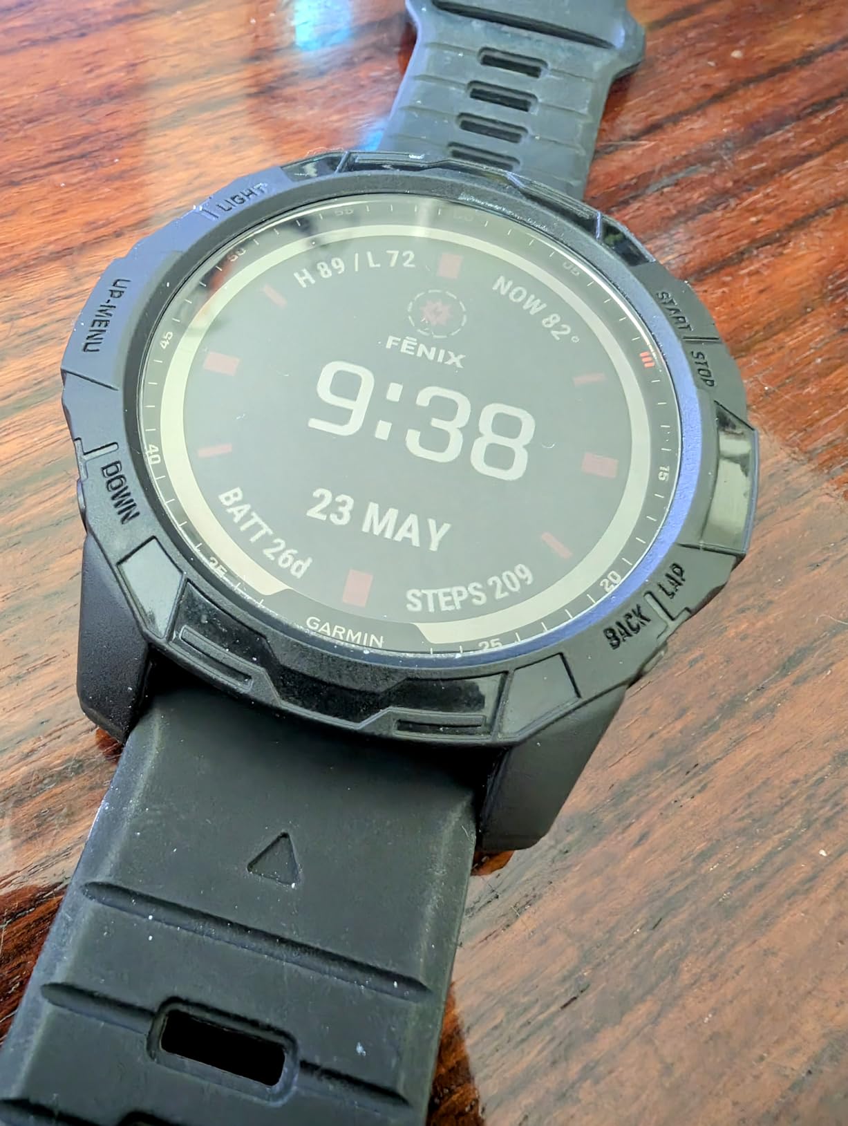 Garmin Fenix 7X Solar-Powered Waterproof 1.4-Inch Display Multisport GPS Watch with Built-in LED Flashlight and Bluetooth (Slate Gray with Black Band) customer photo 2