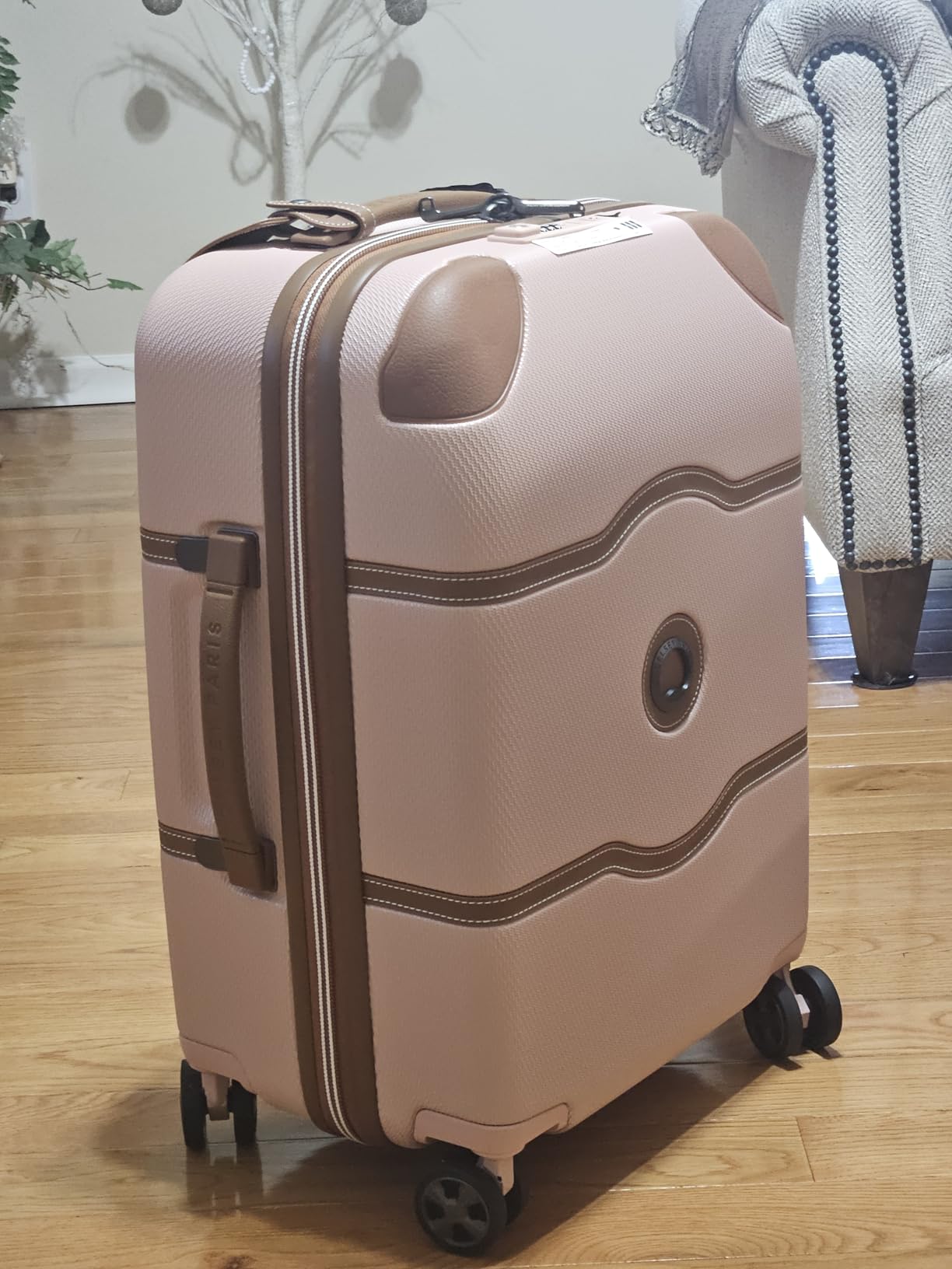 Chatelet Air 2.0 - Hardside Checked Luggage 28 Inch Large - TSA Lock - 360° Spinner Wheels - Polycarbonate Travel Suitcase, Chocolate Brown customer photo 2