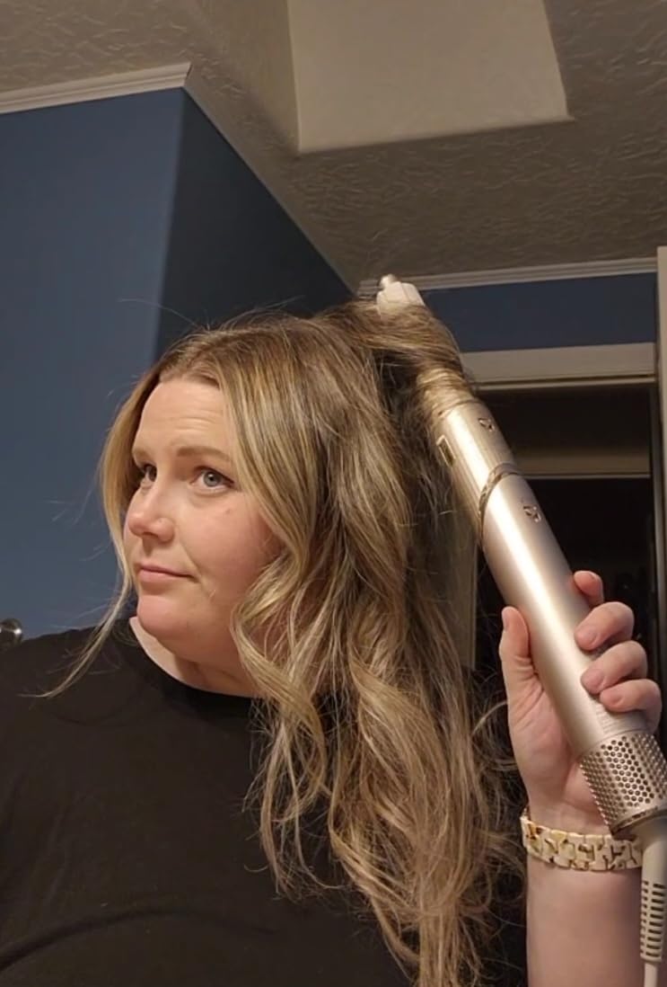 Shark FlexStyle | Air Multi-Styler & Drying System | Hair Dryer Brush for Blowouts with Coanda Auto-Wrap Curlers, Oval Brush, Curl-Defining Diffuser & Concentrator Attachment | Stone | HD435 customer photo 1