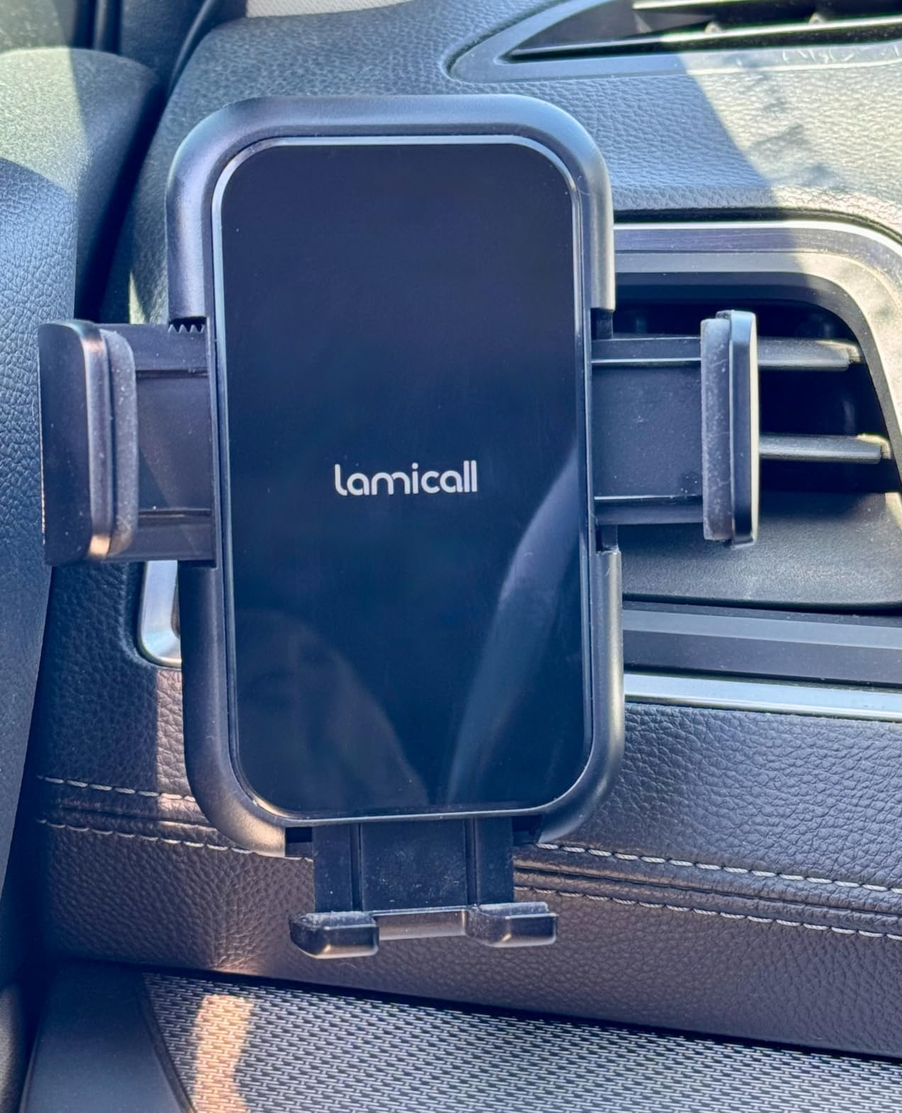 Lamicall 2026 Wider Clamp & Metal Hook Car Phone Holder Vent [Thick Cases Friendly] Phone Holders for Your Car Mount Gfts Automobile Hands Free Accessories for Women Men for iPhone 16 15 14 13 Pro Max customer photo 1