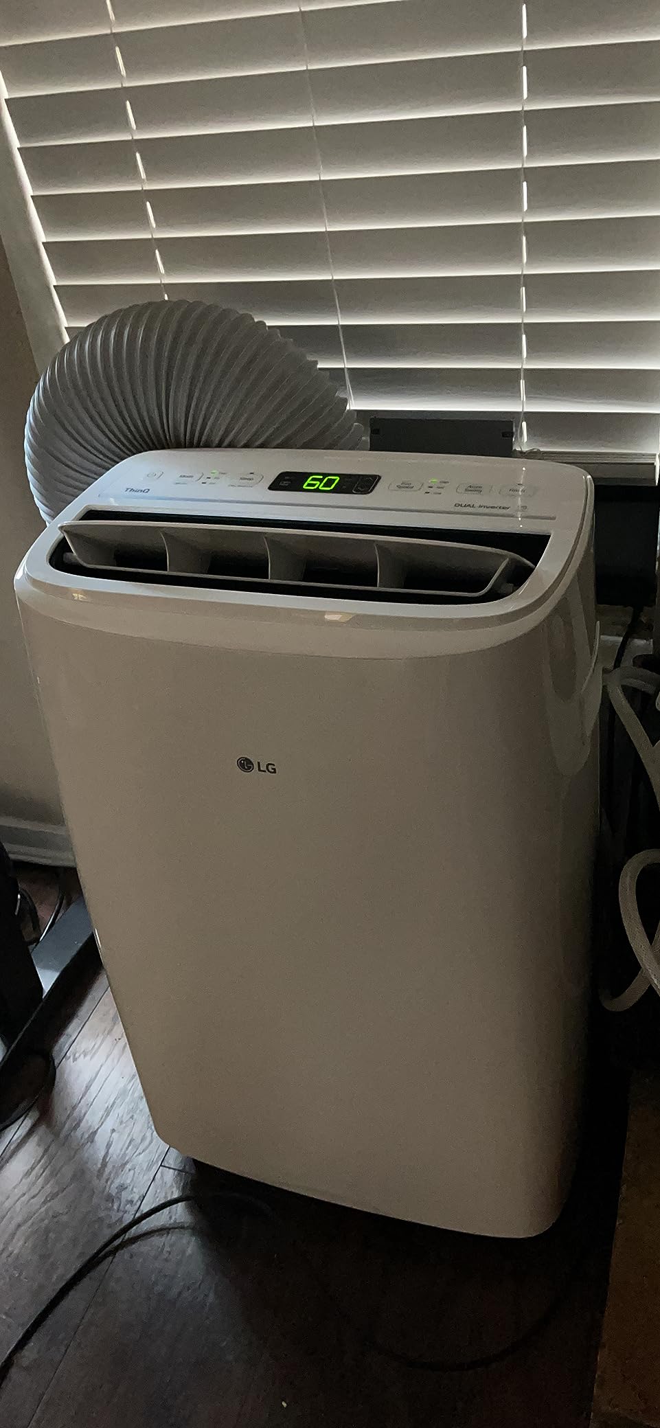 LG 10000 BTU SACC(14000 ASHRAE) Portable Air Conditioners [2023 New, Dual Inverter] Cools 450 Sqft Ultra Quiet & Easy Install WiFi App Medium & Large Room Air Conditioner AC Unit Home White LP1022FVSM customer photo 2