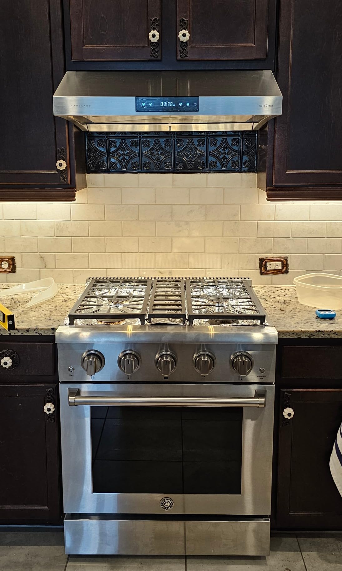 BRAMA Gas Range with 8 Burner Cooktop, 48-Inch with Double Oven Porcelain Convection Oven and Broil Function, 8 Sealed Burners Continuous Grates with Stainless Steel Construction, 6.7 Cu.Ft., Metallic customer photo 2