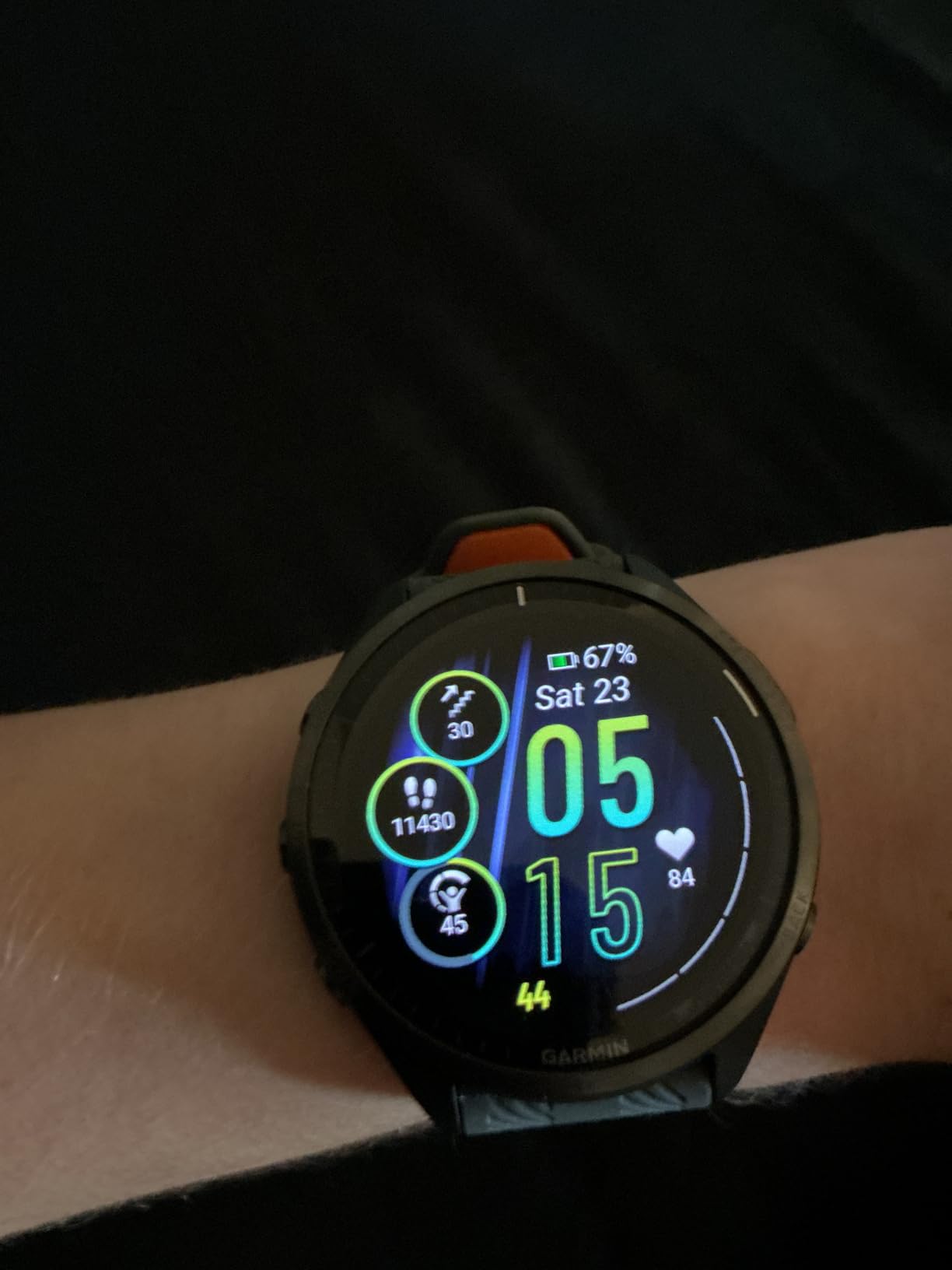 Garmin Forerunner® 965 Running Smartwatch, Colorful AMOLED Display, Training Metrics and Recovery Insights, Whitestone and Powder Gray customer photo 2