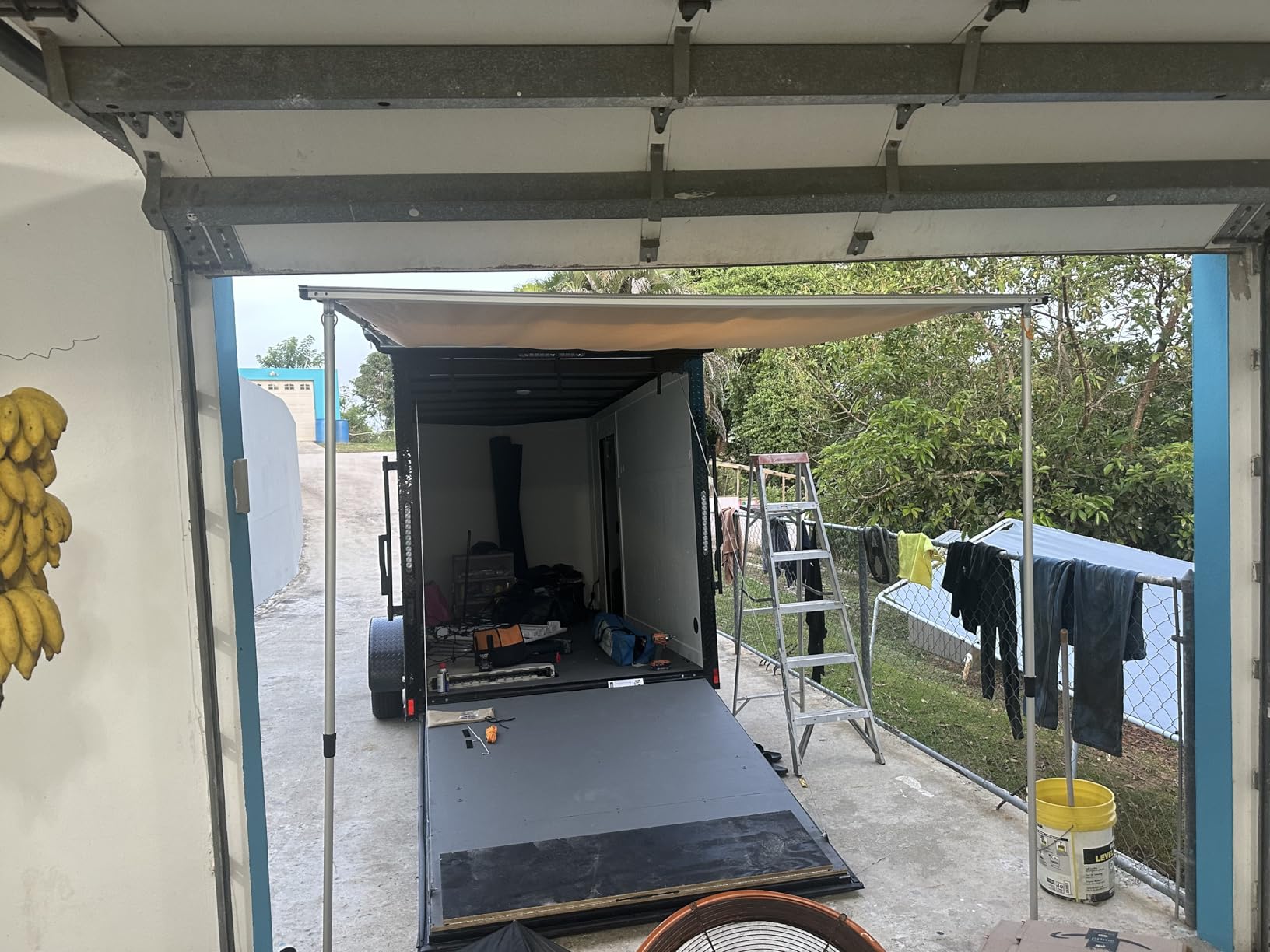 SAMOUT Vehicle Awning, 6.6ft x 10ft, Rooftop Pullout Ripstop UPF50+ Side Awning, Reinforced Hinges & Poles for Jeep/SUV/Truck/Van customer photo 1