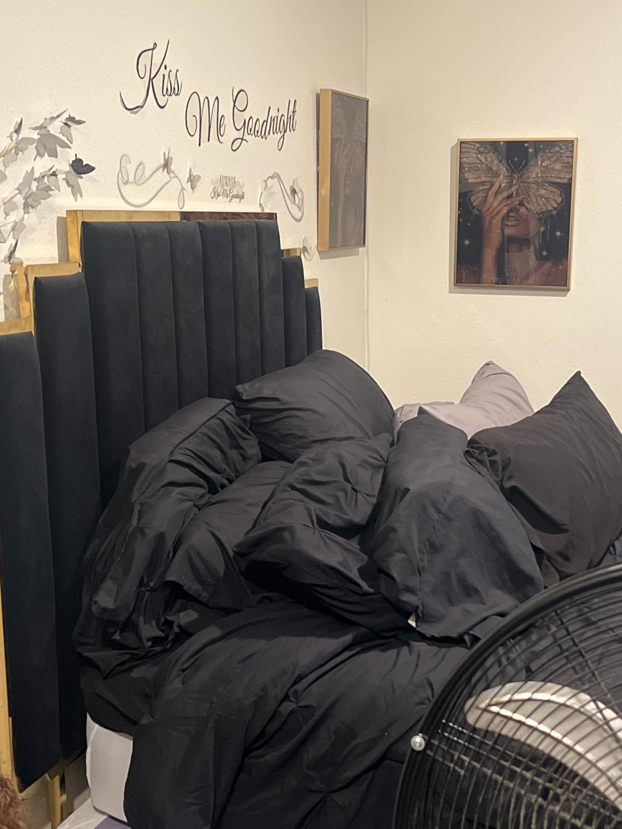 HOWE Queen Size Bed Frame and 61