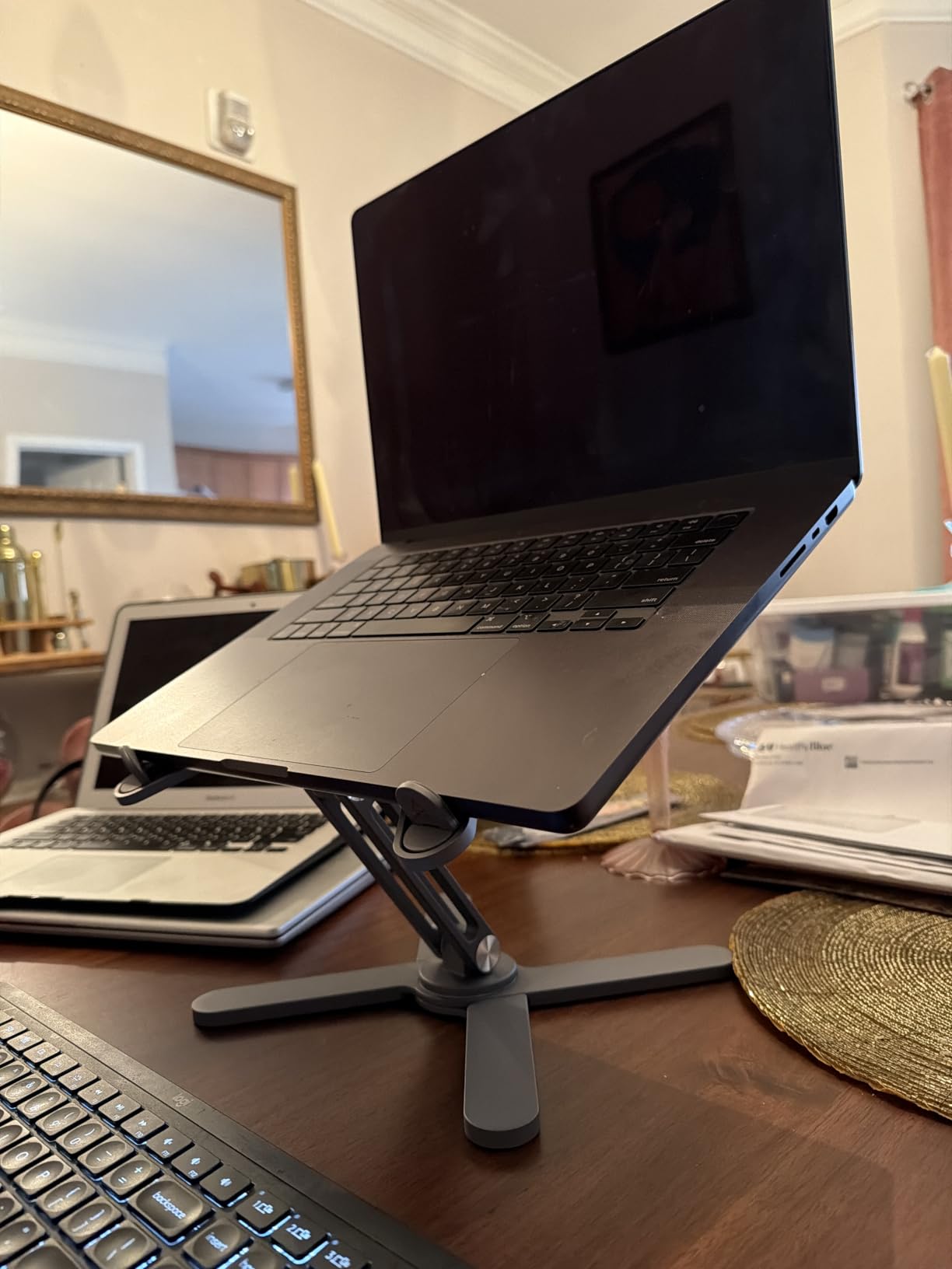 Moallia N86 360 Rotating Laptop Stand, Adjustable Height & Angle, Ergonomic Metal Riser for Desk Collaborative Work, Fully Foldable for Easy Storage, Fits All MacBook & Laptops up to 16 inches, Silver customer photo 1