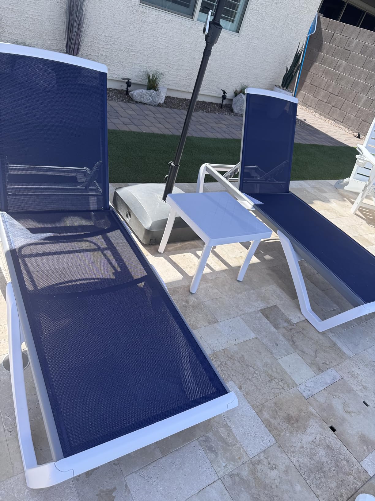 Kozyard Outdoor Chaise Lounge Chair, Fully Flat Adjustable Patio Lounger with Aluminum Frame & Resin Legs, Textilene Fabric for Poolside, Backyard & Beach, Aqua customer photo 1