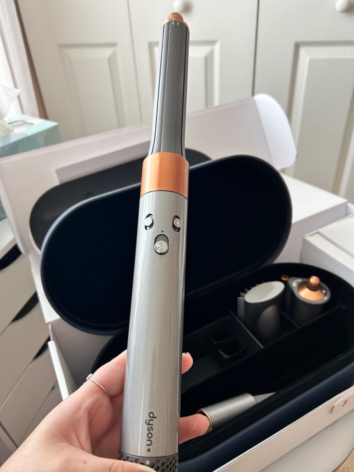 Dyson Airwrap Multi-Styler Complete Long customer photo 1