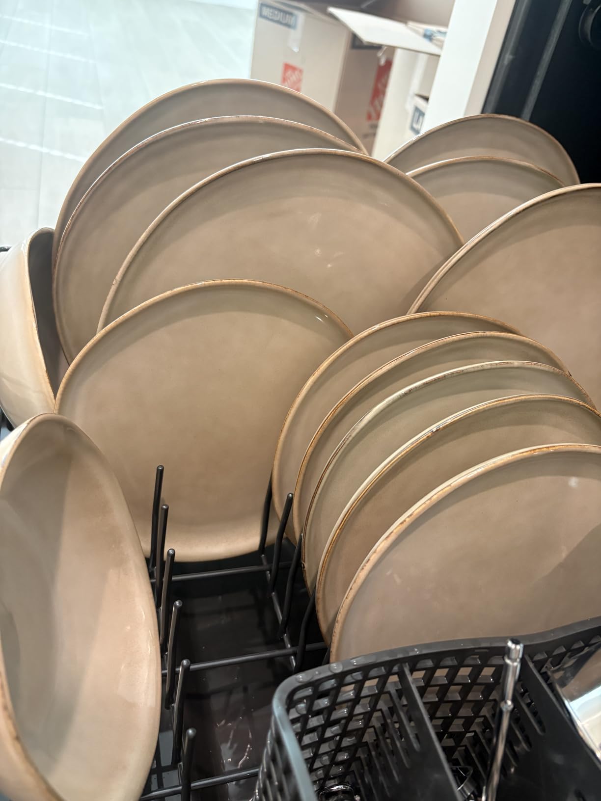 AmorArc Ceramic Dinnerware Sets, Handmade Reactive Glaze Stoneware Plates and Bowls Sets, Highly Scratch Resistant | Dishwasher & Microwave Safe Dishes Set, Service for 6 (18pc) customer photo 1