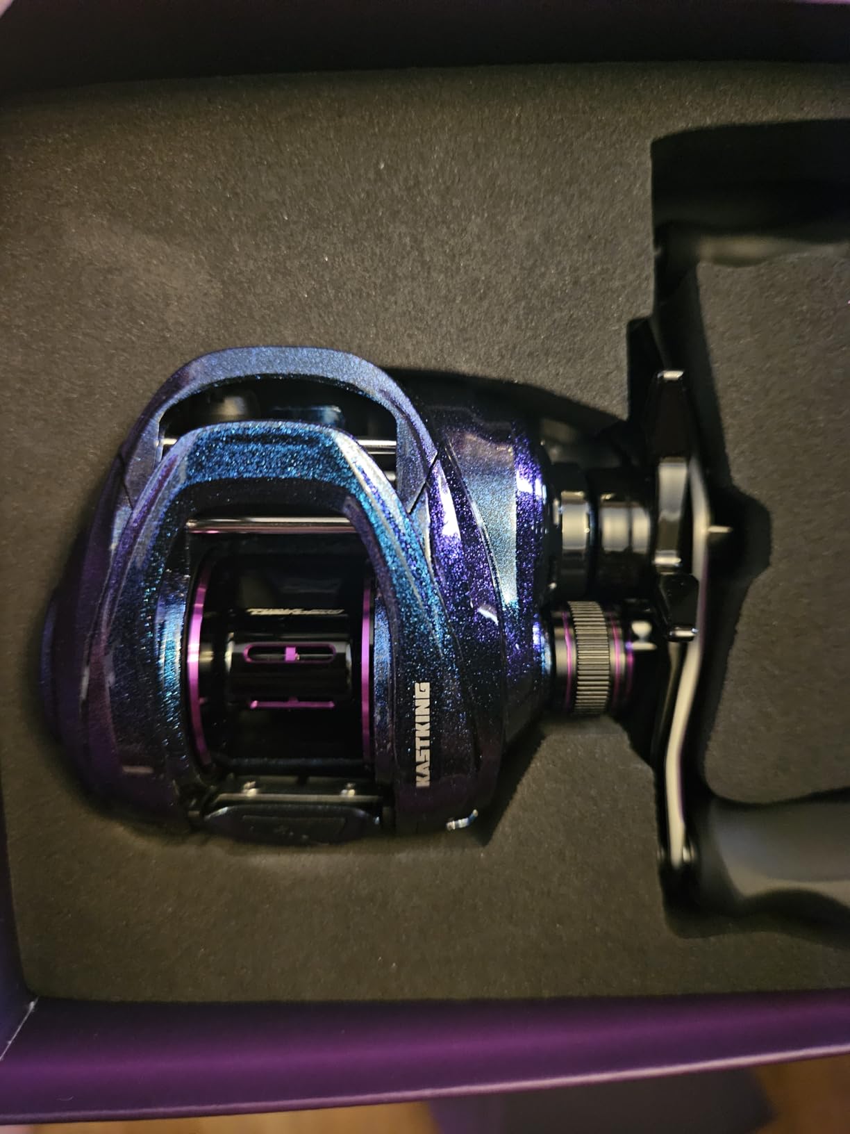 KastKing Royale Legend Pro Baitcasting Reels - AutoMag Dual Braking System Fishing Reel, Arch Resistance Control, 16 Lbs Carbon Drag, 5.5oz Lightweight, 8.0:1 Gear Ratio, 11 + 1 Stainless Steel BB customer photo 1