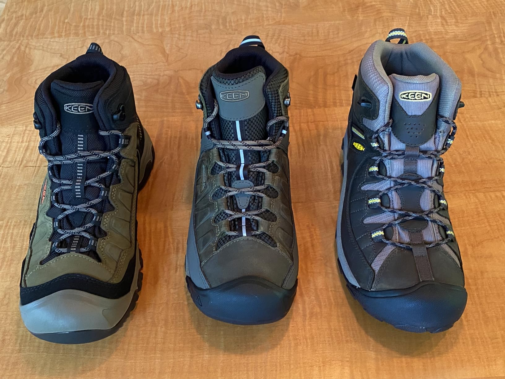 Men's Targhee 4 Mid Height Waterproof Hiking Boots customer photo 2
