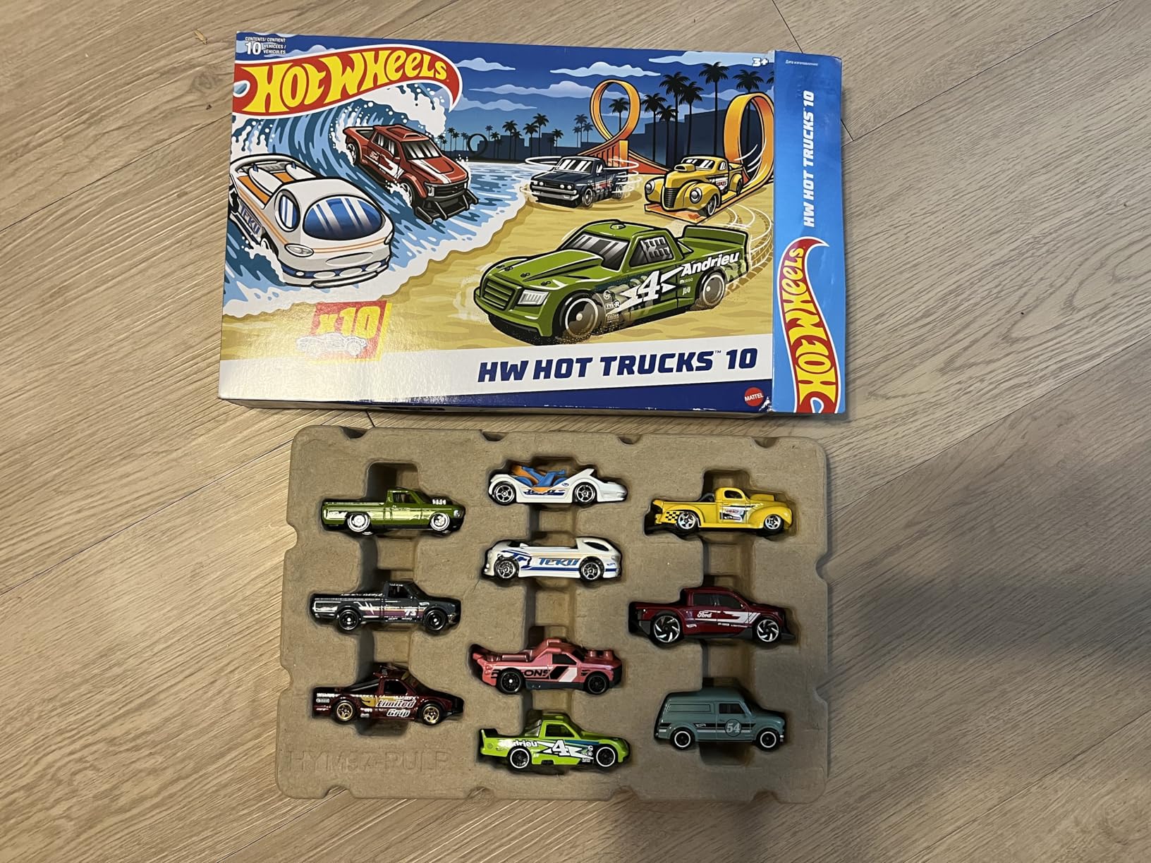 Hot Wheels 10-Pack of Toy Race Cars, Includes 1:64 Scale Corvette, Lamborghini, McLaren & Hot Wheels Originals customer photo 1