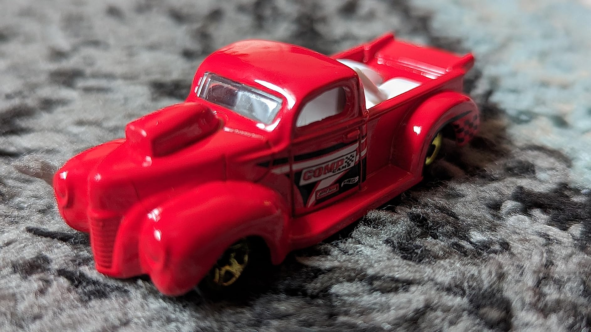 Hot Wheels 10-Pack of Toy Race Cars, Includes 1:64 Scale Corvette, Lamborghini, McLaren & Hot Wheels Originals customer photo 2