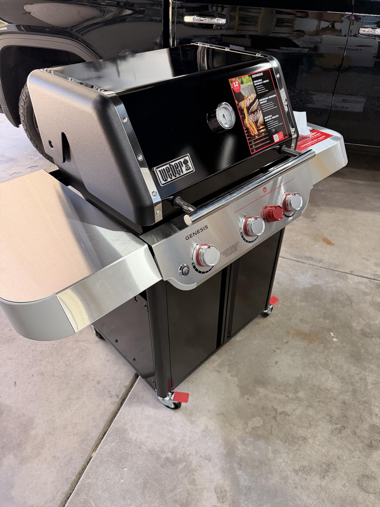 Weber Genesis E-325 Liquid Propane Gas Grill, 3 Burners, Black customer photo 1