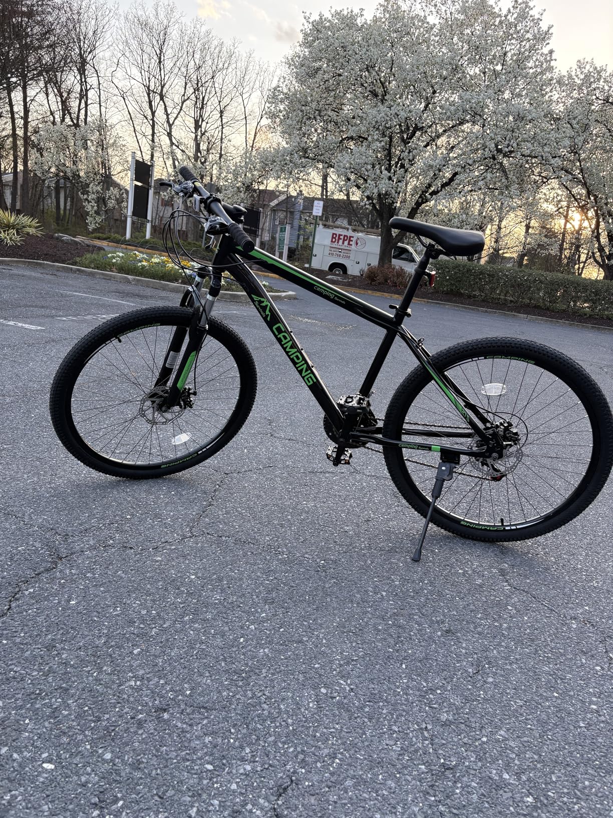 Ktaxon Mountain Bike 24/26/27.5 Inch Men & Women Mountain Bike with 21-Speed Adult Bikes, Double Disc Brake, Suspension Fork and High Carbon Steel Frame customer photo 1
