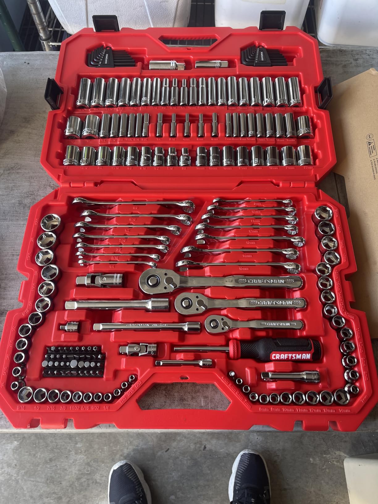 Mechanic Tool Set 189 Pcs, 1/4, 3/8, 1/2 Socket Set with 72 Tooth Low Profile Ratchet, Steel 6 and 12 point Sockets, Wrenches, Hex Keys, Deep Sockets, Bits, Metric and SAE (CMMT12134) customer photo 1