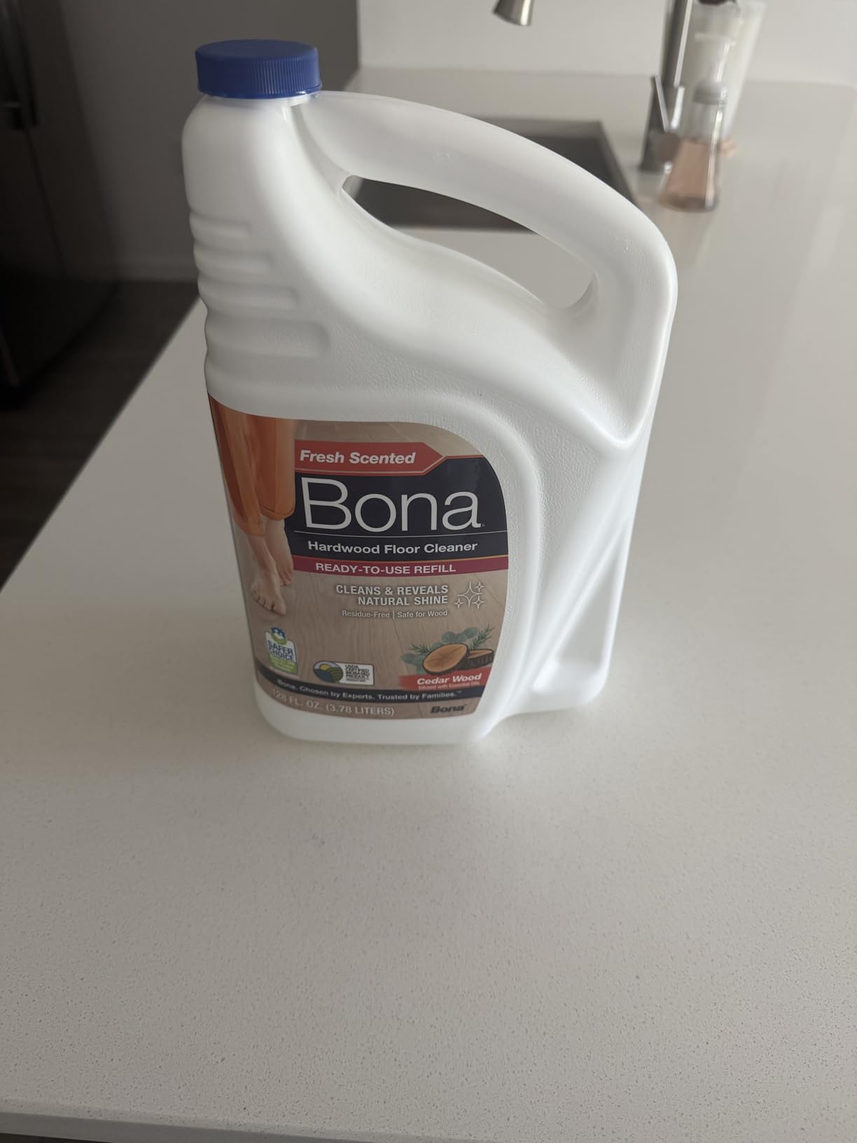 Bona Hardwood Floor Cleaner Refill - 128 fl oz - Lavender Thyme Scent - Residue-Free Floor Cleaning Solution Spray Mop and Spray Bottle Refill - For Wood Floors customer photo 2