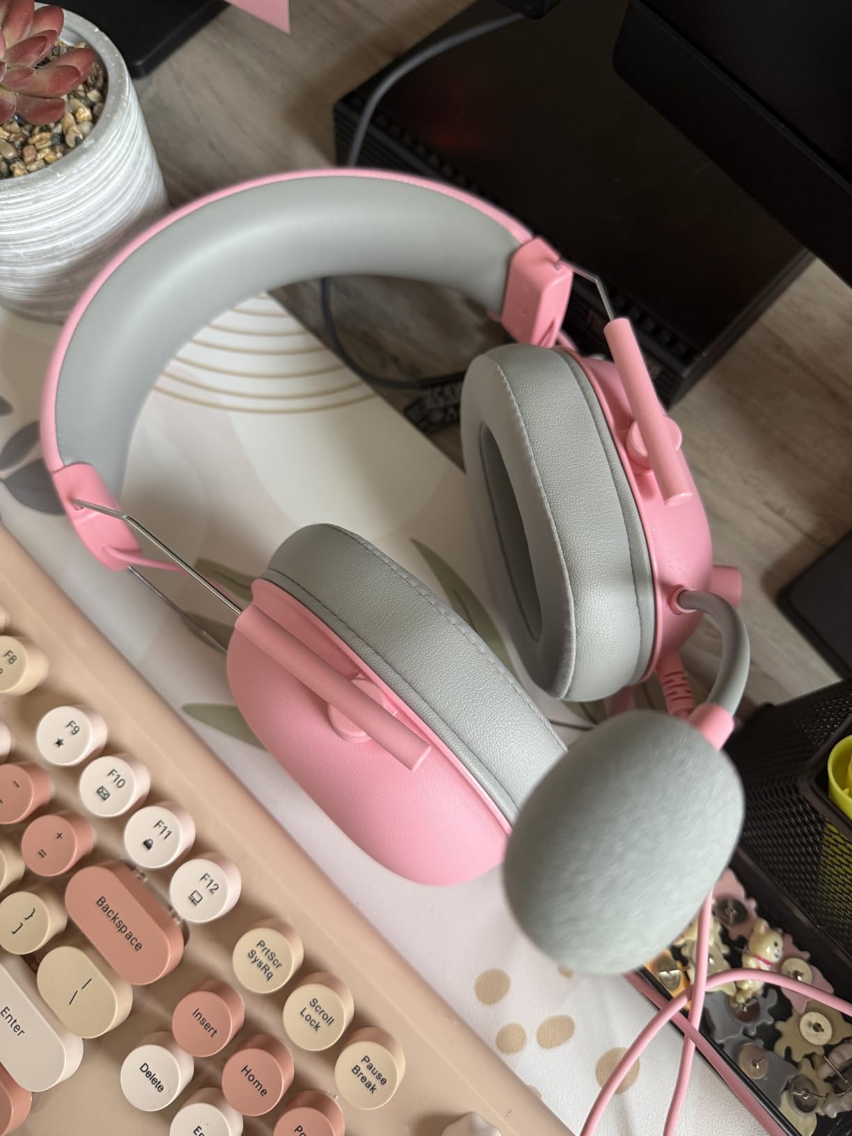 Razer BlackShark V2 X PlayStation Gaming Headset customer photo 2