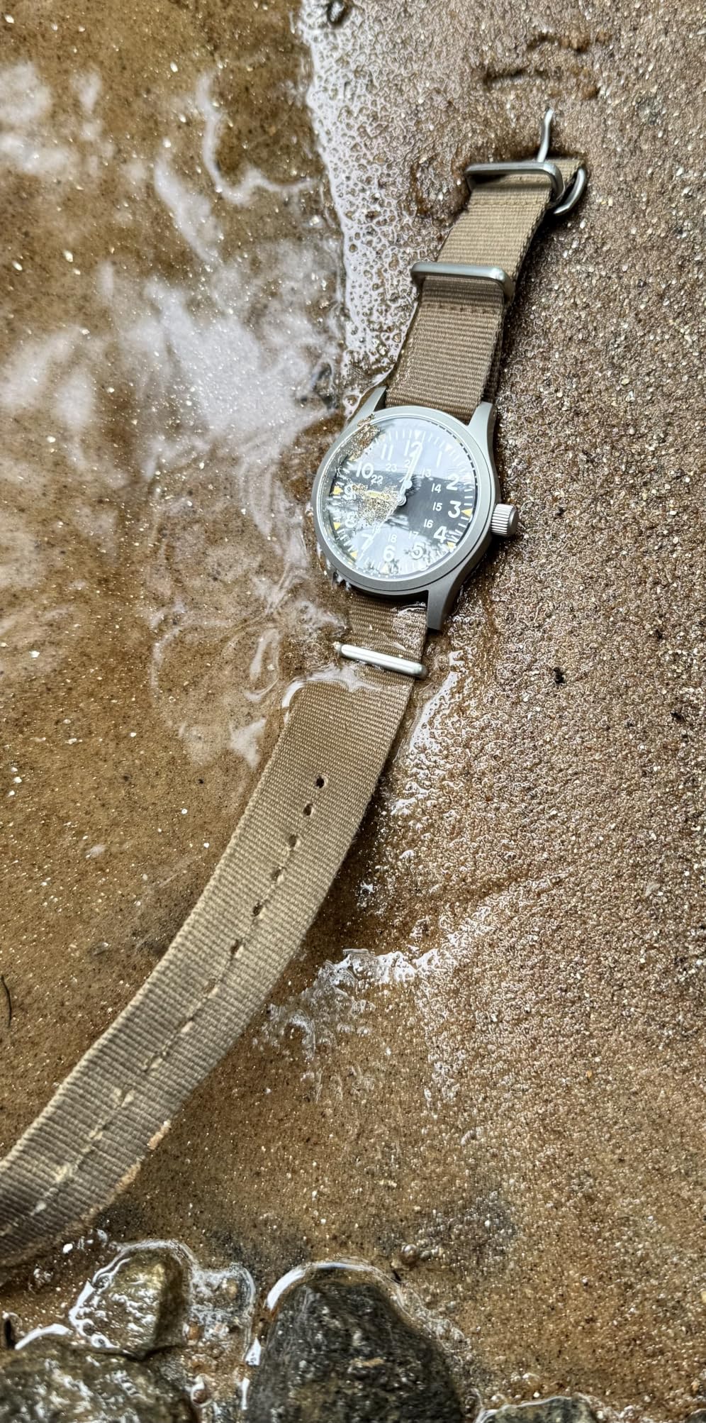 Militado ML05 38mm VH31 Quartz Watch - Domed Sapphire Crystal Field Watch C3 Super Luminous Retro Sweep Wrist Watch for Men 100M Waterproof customer photo 1