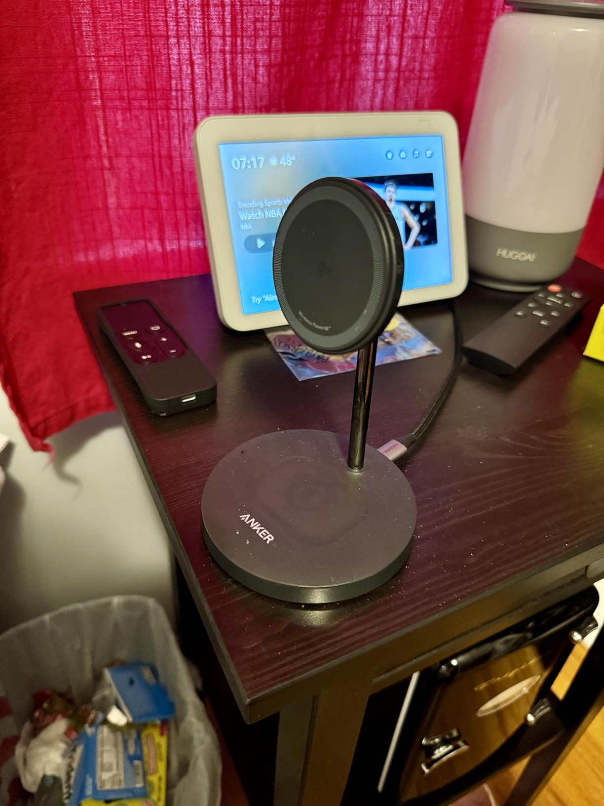 Anker MagGo Charger Stand, iPhone 17 Wireless Charger, 2-in-1 Charging Station, Qi2 Certified 15W Fast Charging, for iPhone 17/16/15/14/13/12, AirPods Pro (Black, No Adapter) customer photo 1