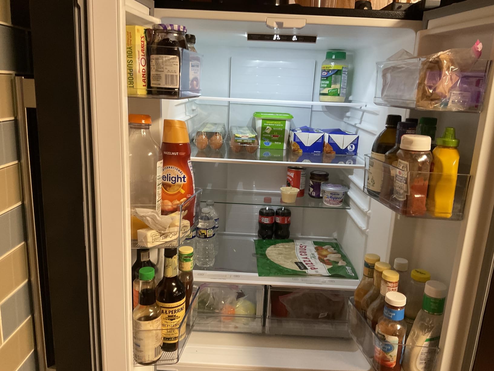 BLACK+DECKER 16 Cu. Ft. French Door Refrigerator with Built-in Ice Maker, Full Size Refrigerator with Bottom Mount Freezer Drawer, Frost Free, ENERGY STAR certified, BRF1600GIMB, Black customer photo 2