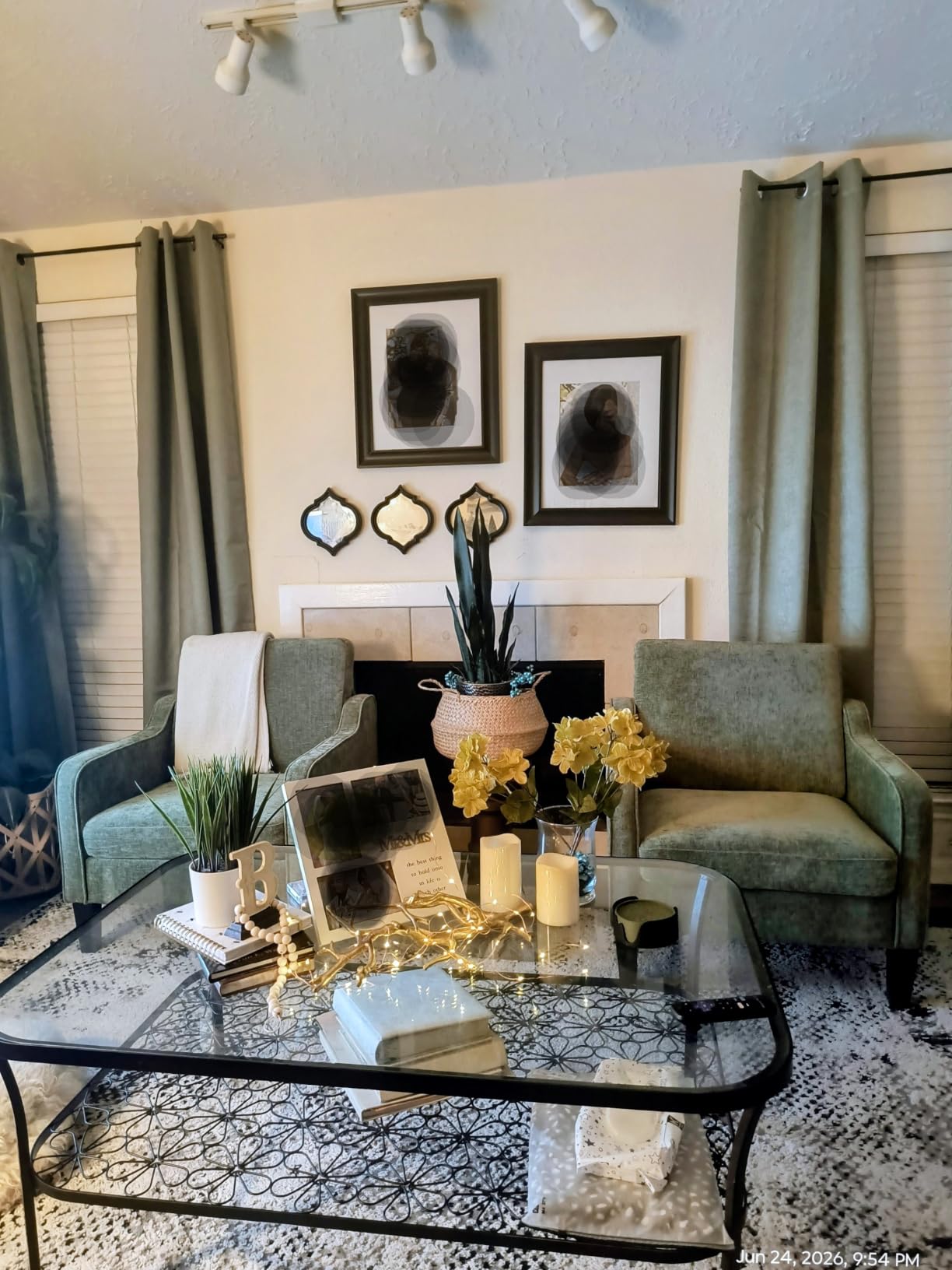 VINGLI Accent Chair for Living Room Chairs Olive Green Reading Chair for Bedroom Scooped Arm Chair Mid Century Modern Accent Chairs Upholstered Comfy Chair for Apartment, Waiting Room customer photo 1