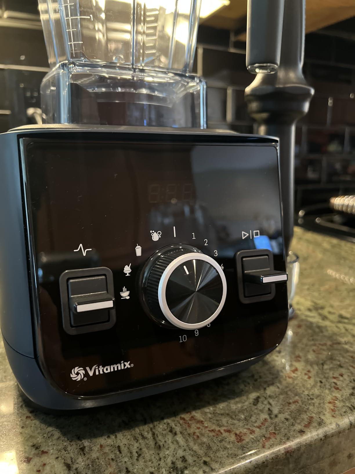 Vitamix Ascent X2 Blender with Three Blending Programs, 48 Oz Container, Shadow Black customer photo 2
