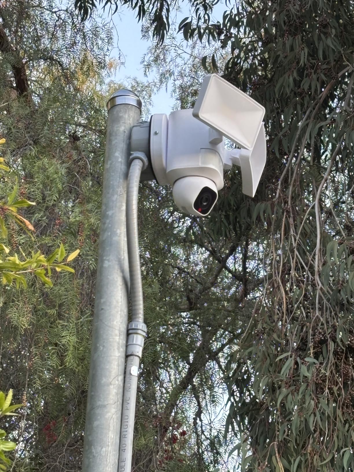 eufy Security Floodlight Camera E30 customer photo 2