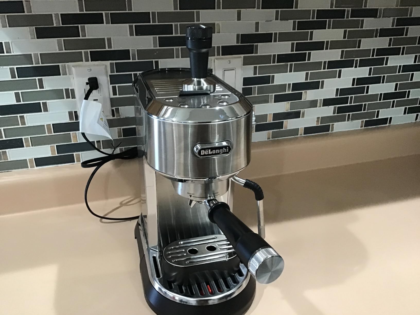 De'Longhi Dedica Maestro Espresso Machine with Milk Frother, 15-Bar Pump & Temperature Control customer photo 2