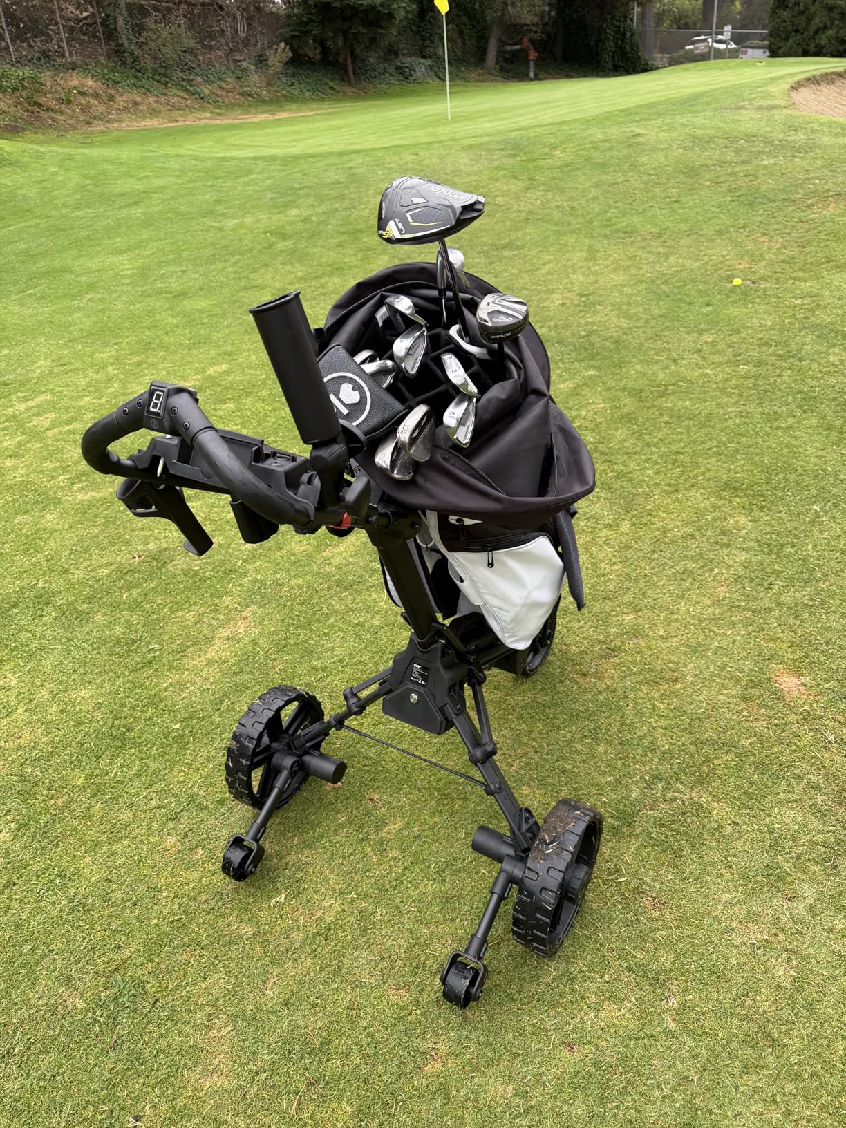 KVV Electric Golf Push Cart with Remote Control, Super Compact and Lightweight Electric Golf Cart, Smallest Folding Size Electric Golf Cart, Suitable for All Terrains, and (Charcoal) customer photo 2