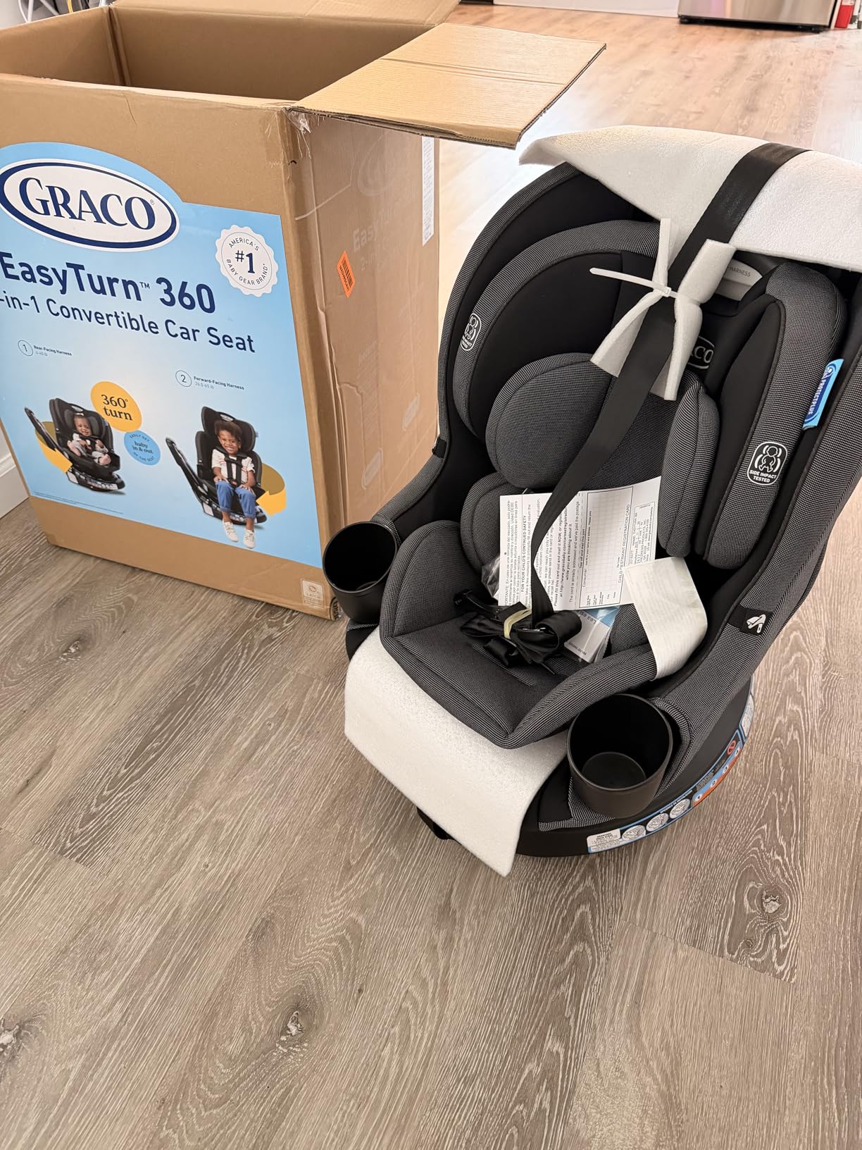 Graco EasyTurn 360 2-in-1 Rotating Convertible Car Seat, 360 Degree Rotating Infant to Toddler Rotating Car Seat, Cyran customer photo 2
