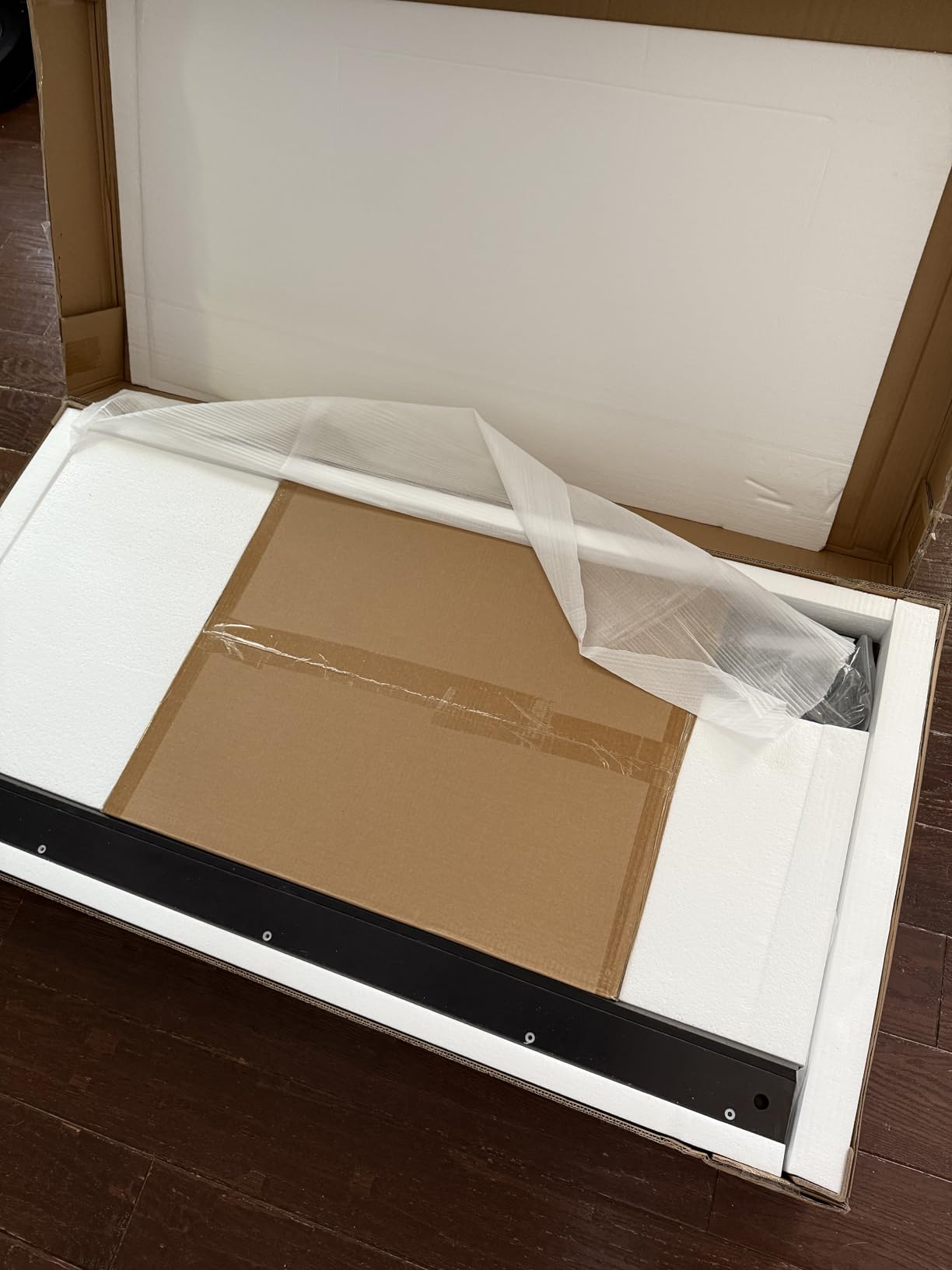 4x2x2 (120 Gallon) PVC Reptile Enclosure, RepWild Terrarium/Tank with Heavy-Duty Screen Top, Glass Sliding Doors & Lock for Bearded Dragons, Ball Python, Geckos, Lizards customer photo 2
